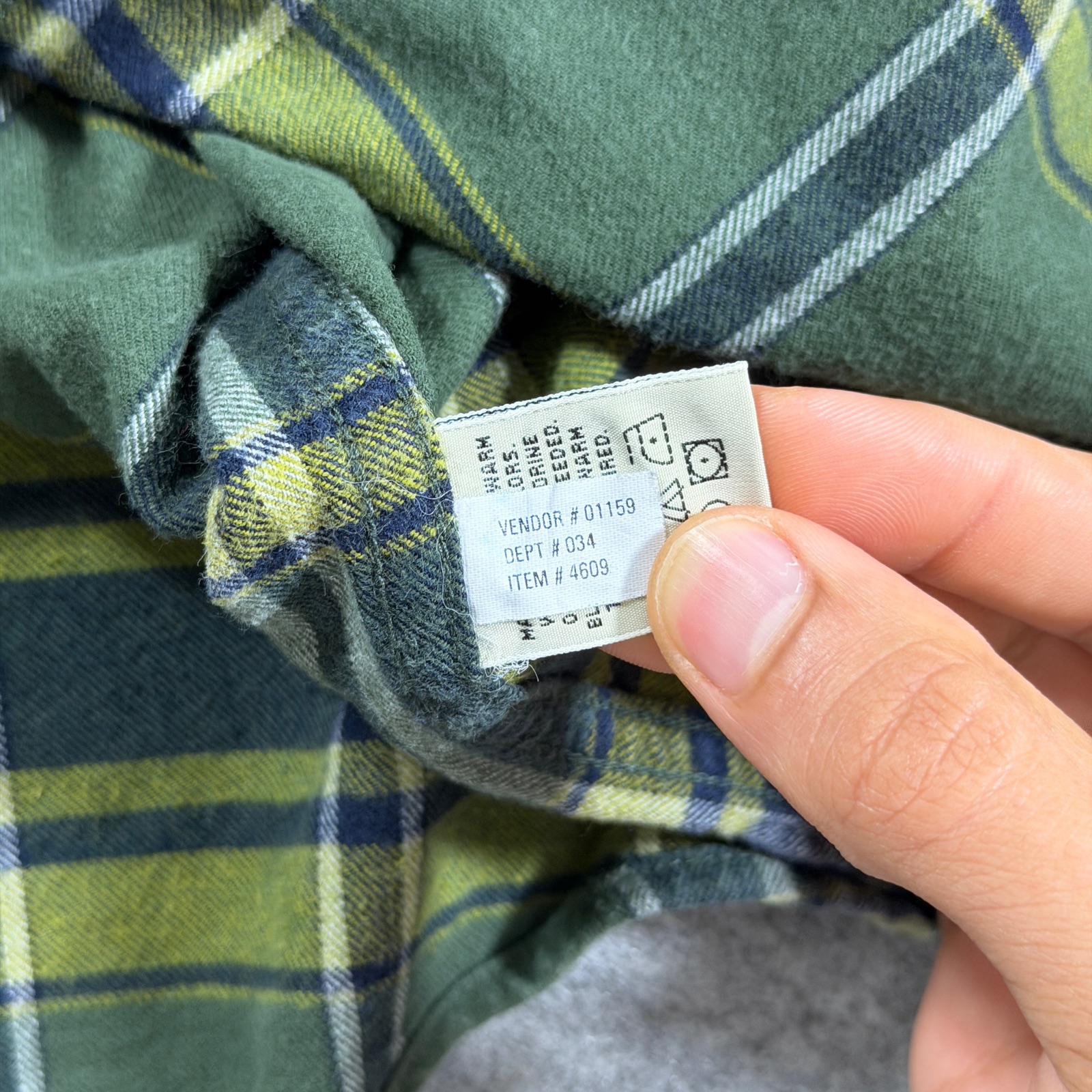 Eddie Bauer Flannel Shirt Mens XL Green Plaid Button Down Vintage Workwear thumbnail 9