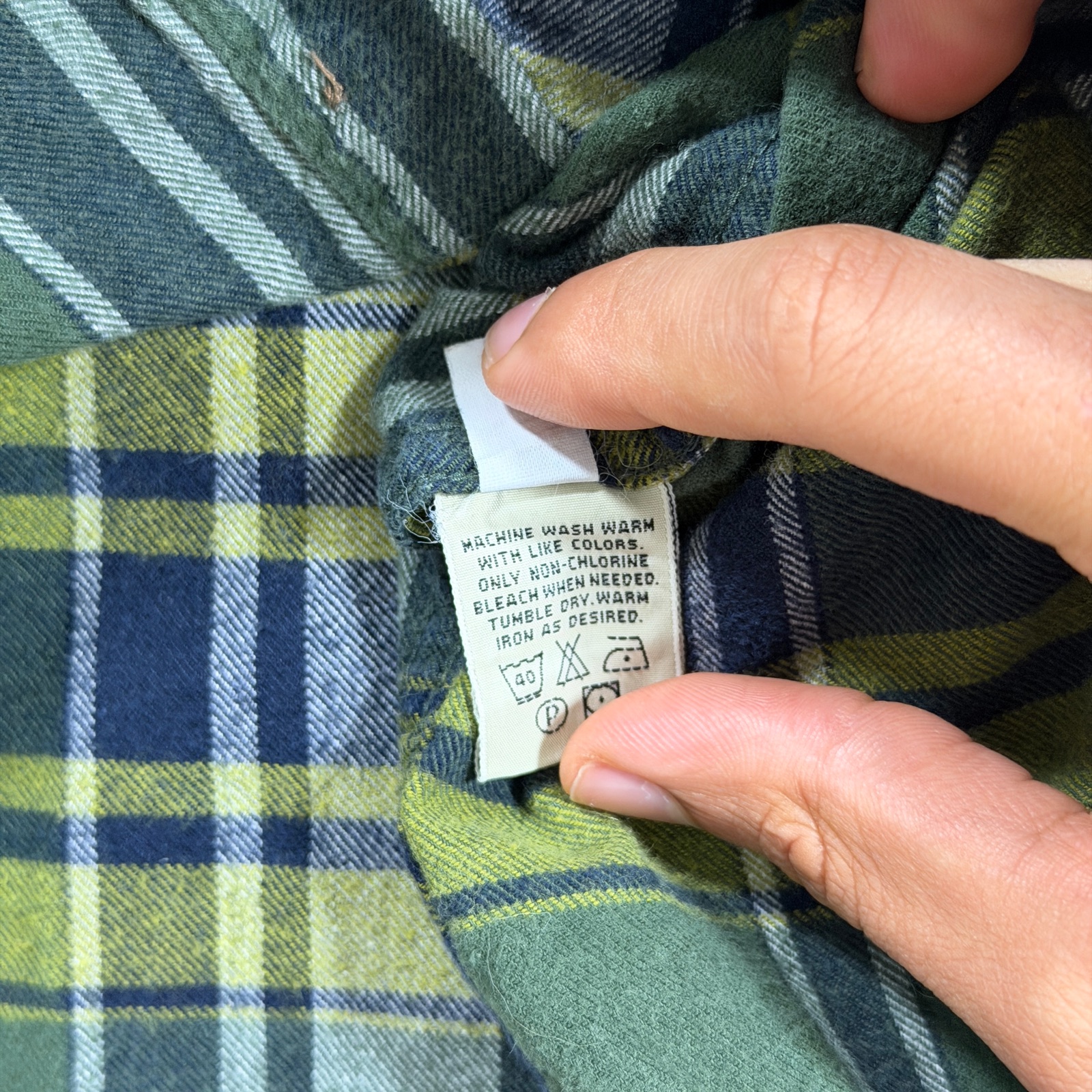 Eddie Bauer Flannel Shirt Mens XL Green Plaid Button Down Vintage Workwear thumbnail 10