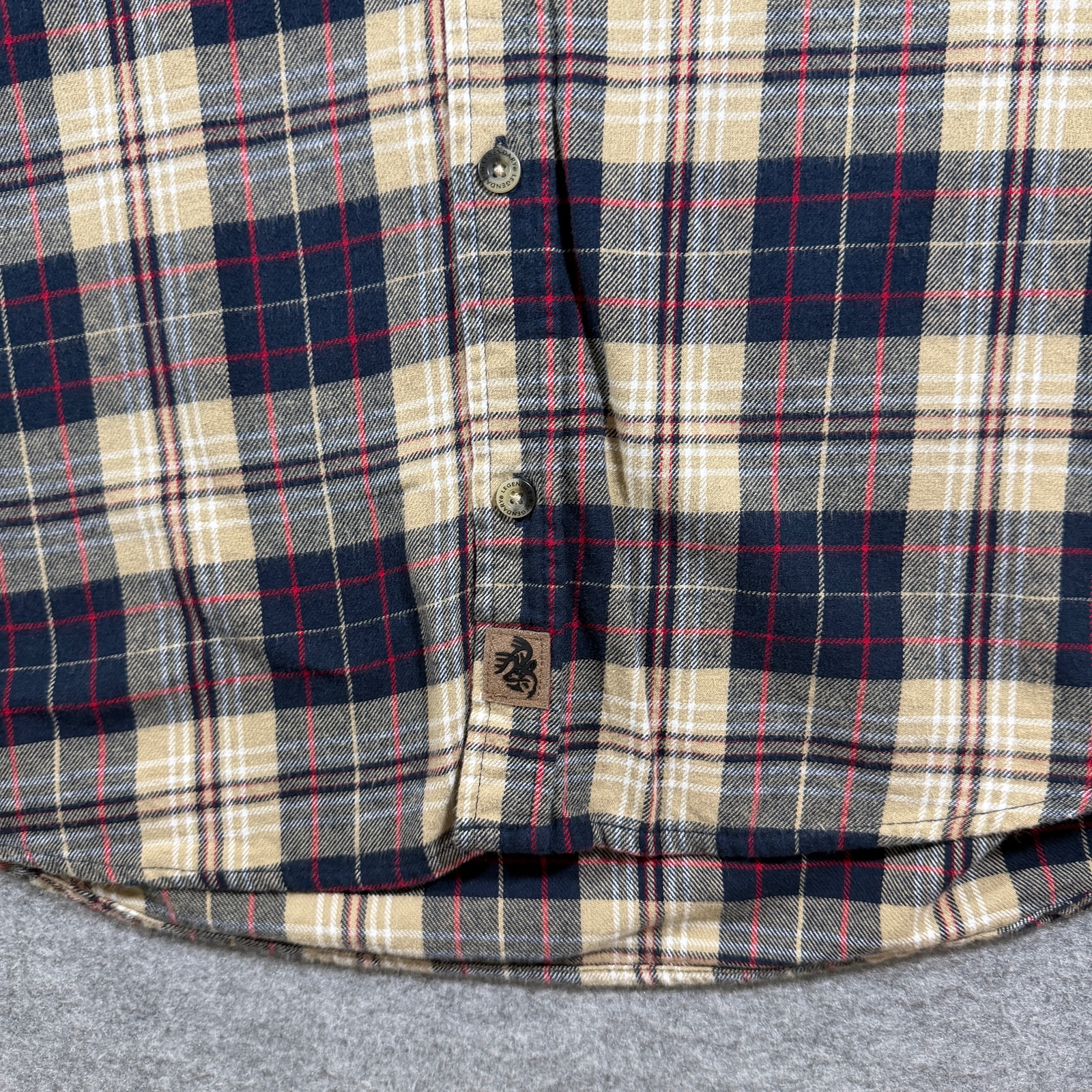 Legendary Whitetails Flannel Shirt Men XL Navy Tan Plaid Corduroy Collar Outdoor thumbnail 4