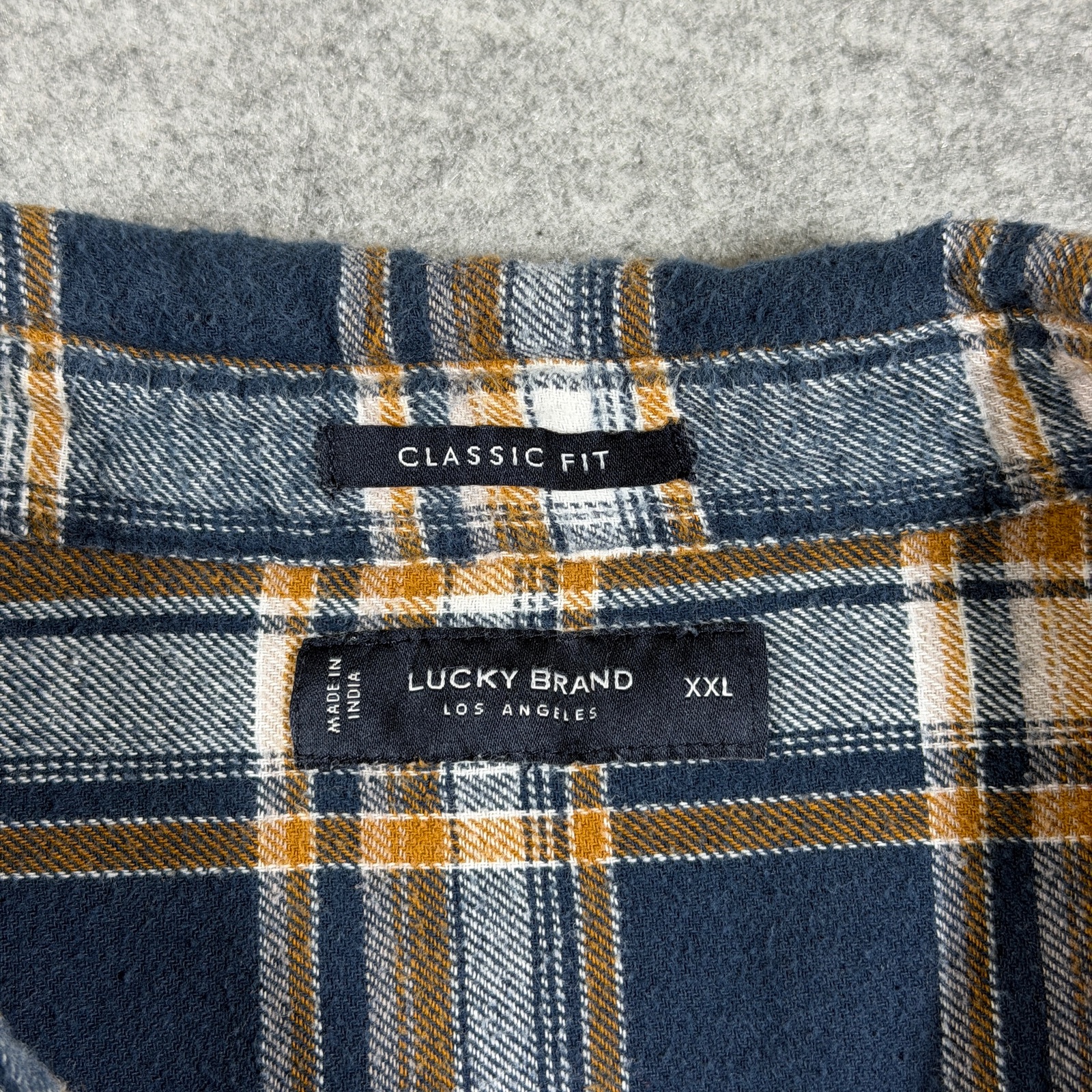Lucky Brand Flannel Shirt Mens XXL Navy Plaid Classic Fit Chest Pockets Casual thumbnail 3