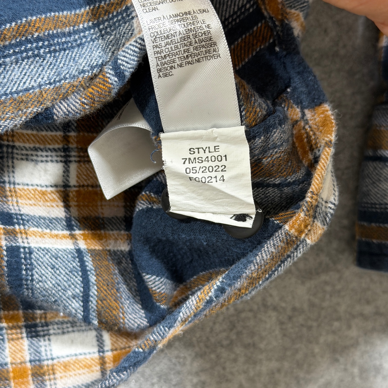 Lucky Brand Flannel Shirt Mens XXL Navy Plaid Classic Fit Chest Pockets Casual thumbnail 5
