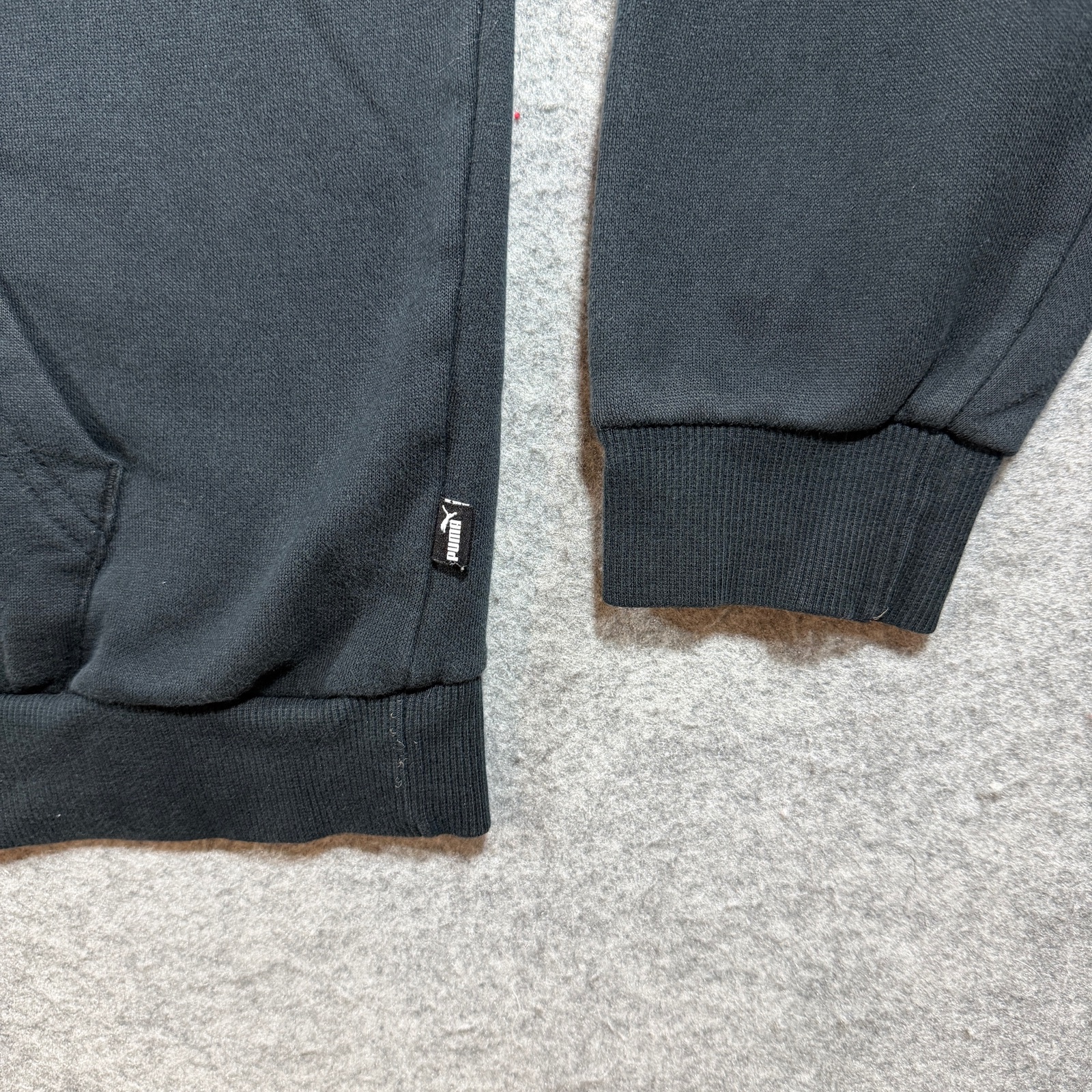 Puma Essentials Hoodie Mens L Black Fleece Taped Logo Sleeve Stripes Streetwear thumbnail 5