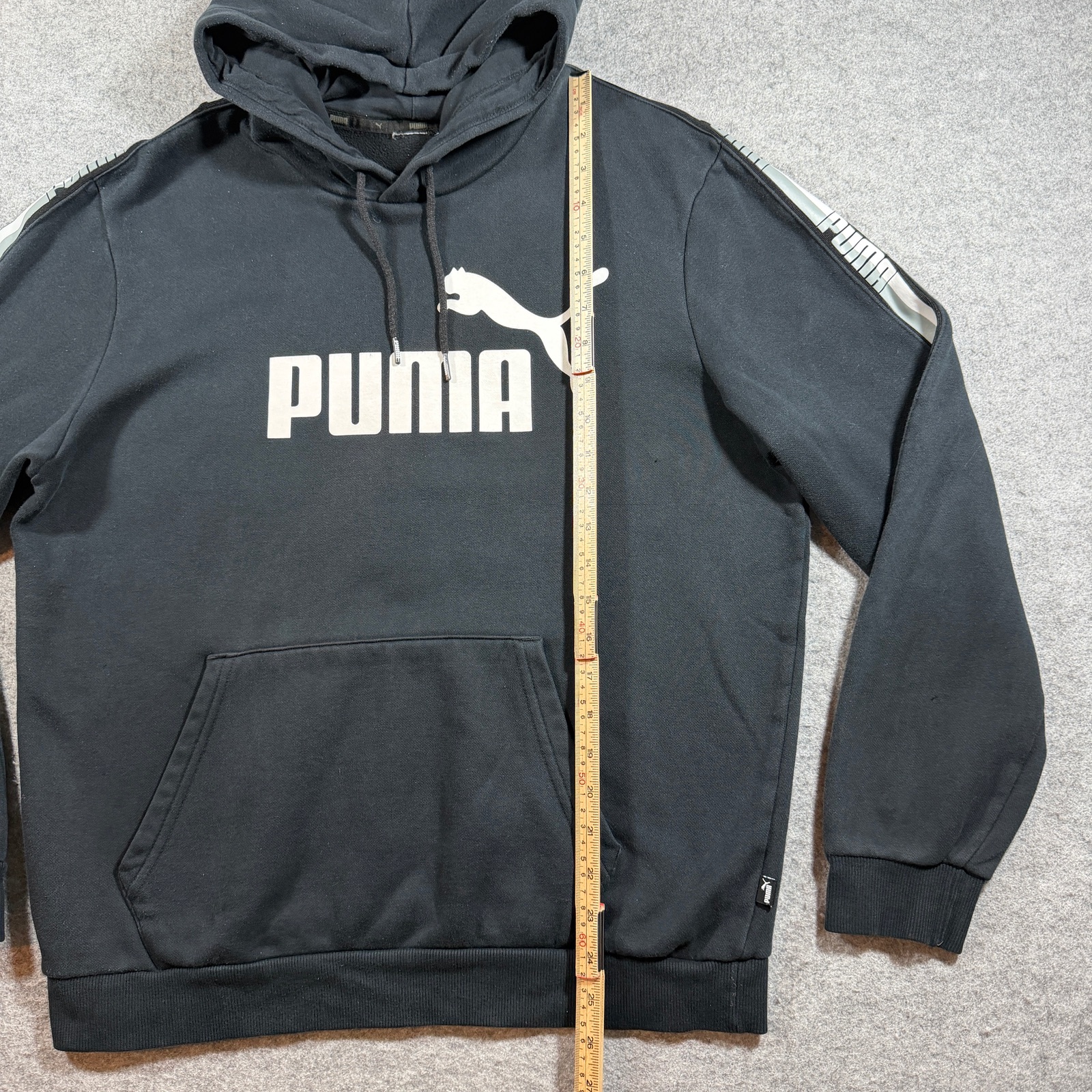 Puma Essentials Hoodie Mens L Black Fleece Taped Logo Sleeve Stripes Streetwear thumbnail 6