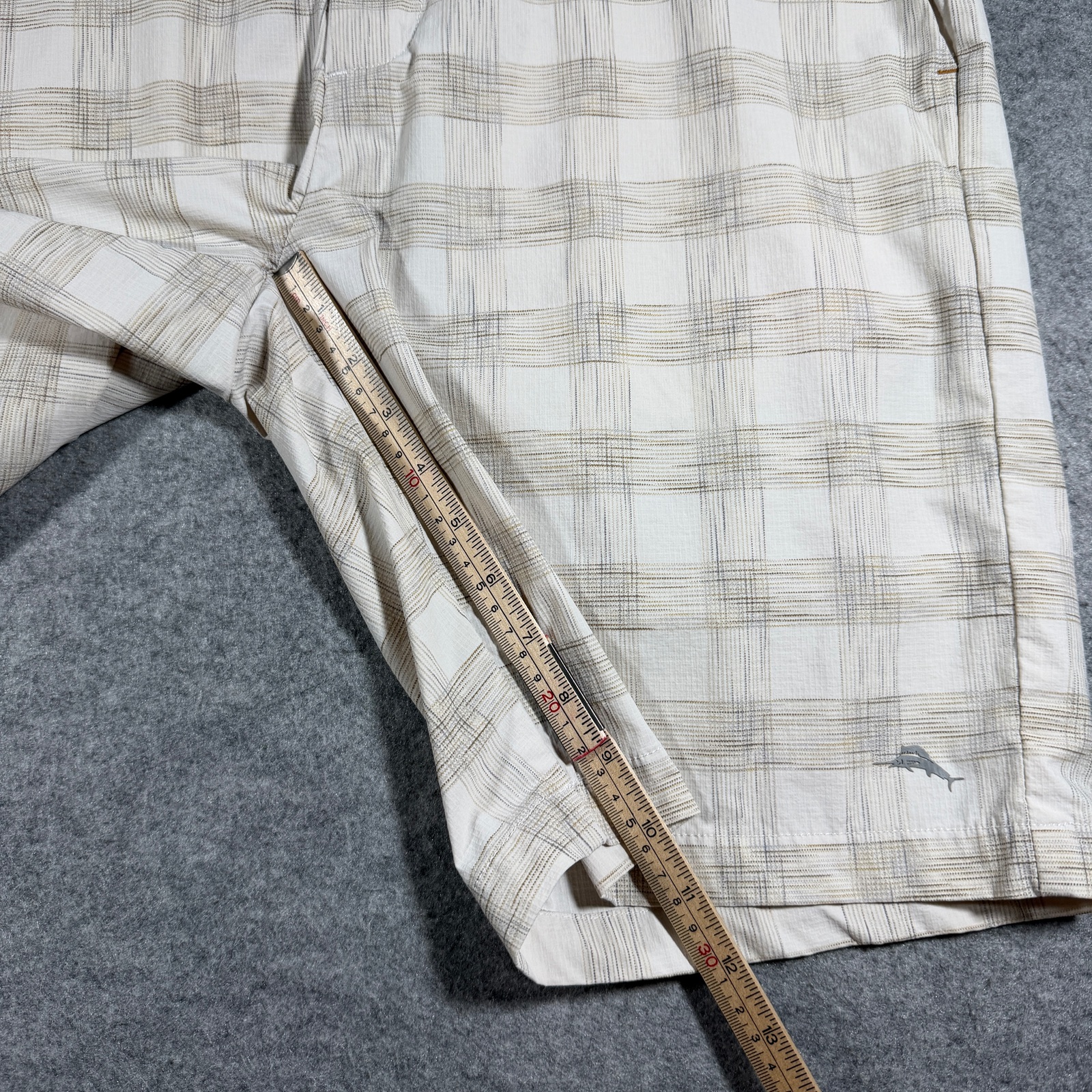 Tommy Bahama Golf Shorts Mens 36 Cream Plaid Flat Front Preppy Zip Pockets thumbnail 7