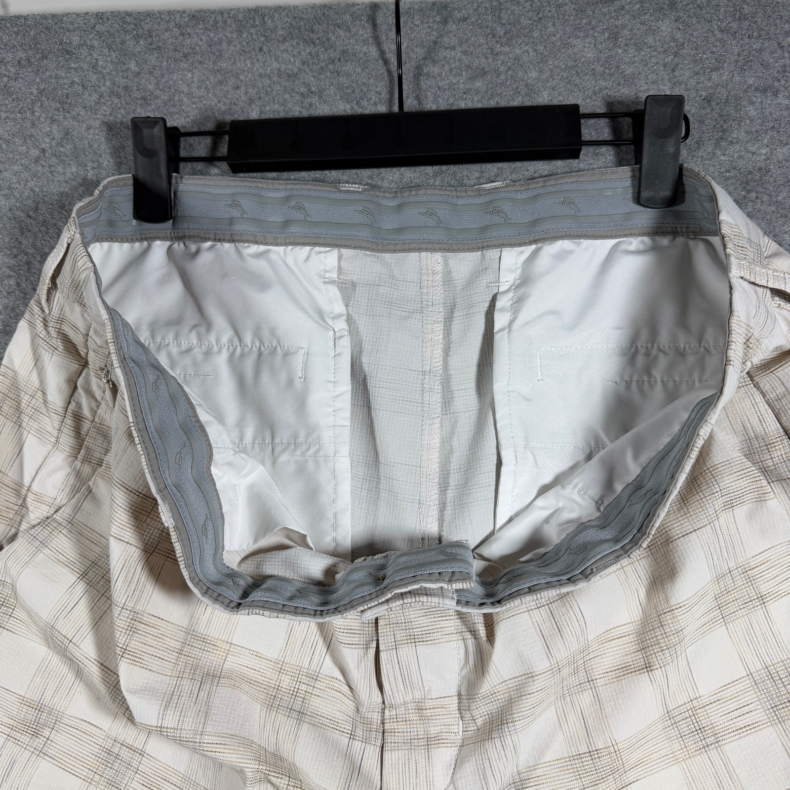 Tommy Bahama Golf Shorts Mens 36 Cream Plaid Flat Front Preppy Zip Pockets thumbnail 9
