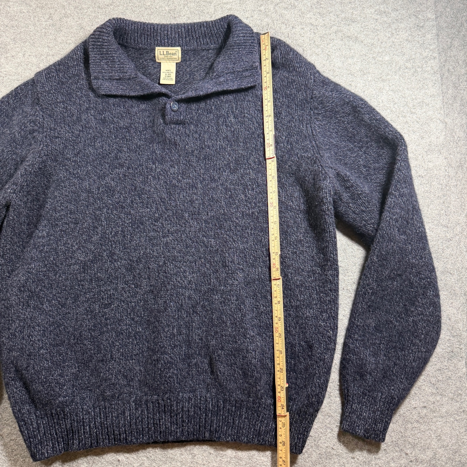 L.L.Bean Lambs Wool Sweater Mens XL Navy Heather Button Johnny Collar Preppy thumbnail 5