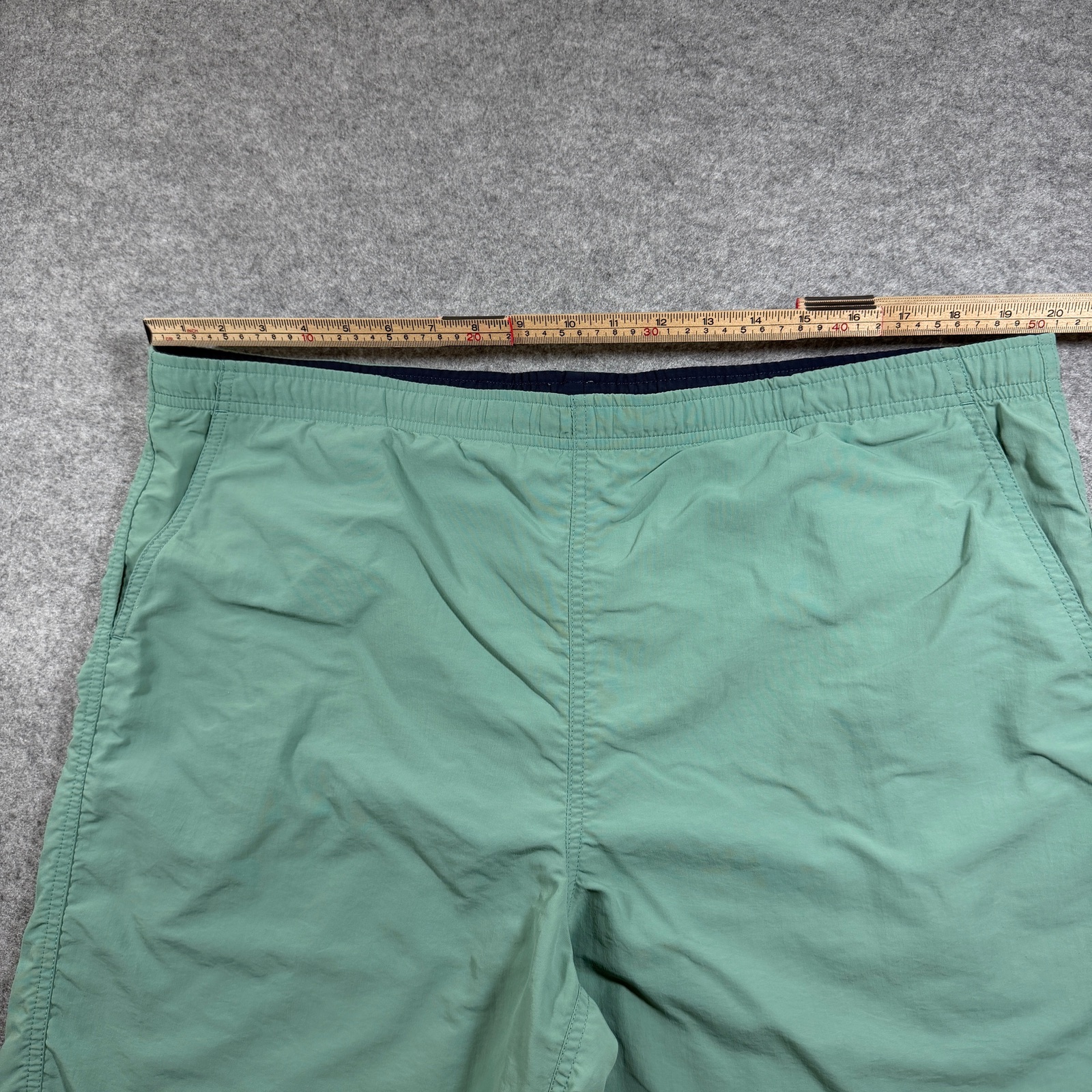 L.L.Bean Board Shorts Mens L Sage Green Elastic Waist Flap Pocket Swim Outdoor thumbnail 6
