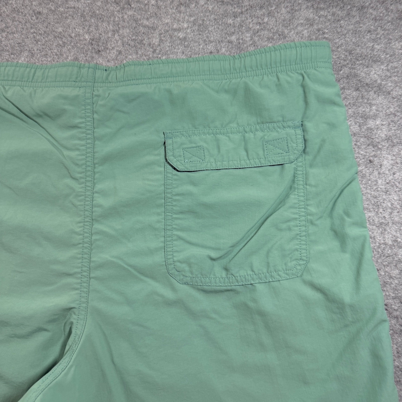 L.L.Bean Board Shorts Mens L Sage Green Elastic Waist Flap Pocket Swim Outdoor thumbnail 9