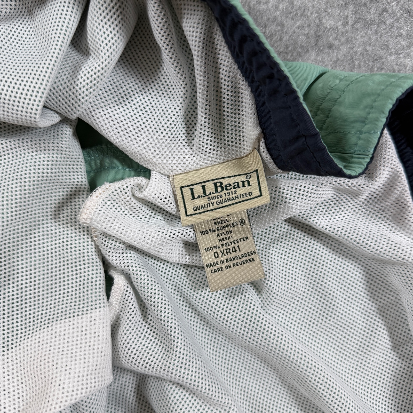 L.L.Bean Board Shorts Mens L Sage Green Elastic Waist Flap Pocket Swim Outdoor thumbnail 11