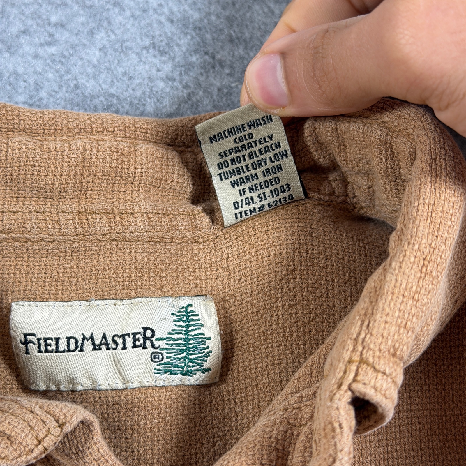 FieldMaster Vintage Textured Knit Shirt Mens M Tan Short Sleeve Button Up Pocket thumbnail 4