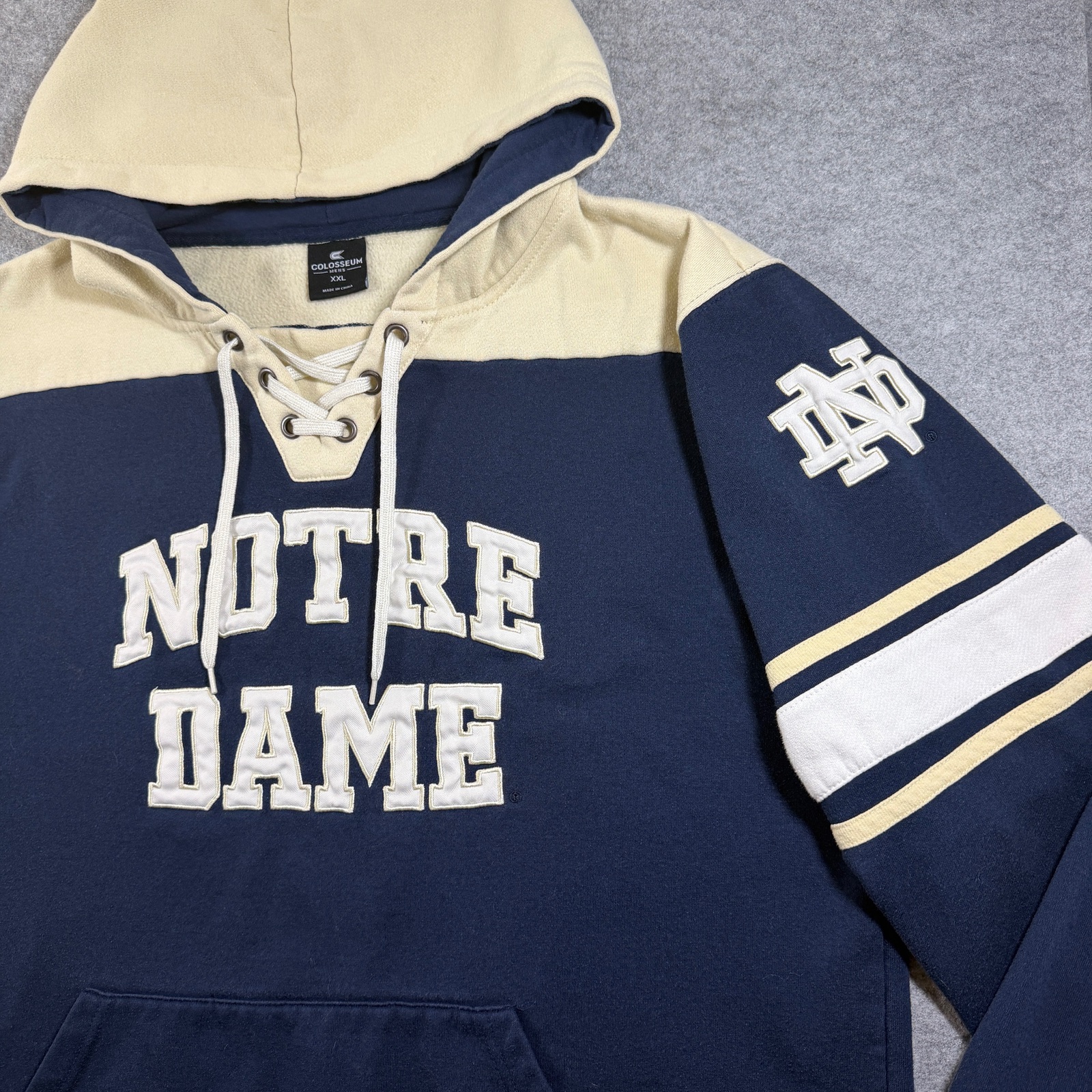 Colosseum Notre Dame Hoodie Mens XXL Navy Lace Up Fighting Irish Fleece Fan thumbnail 3