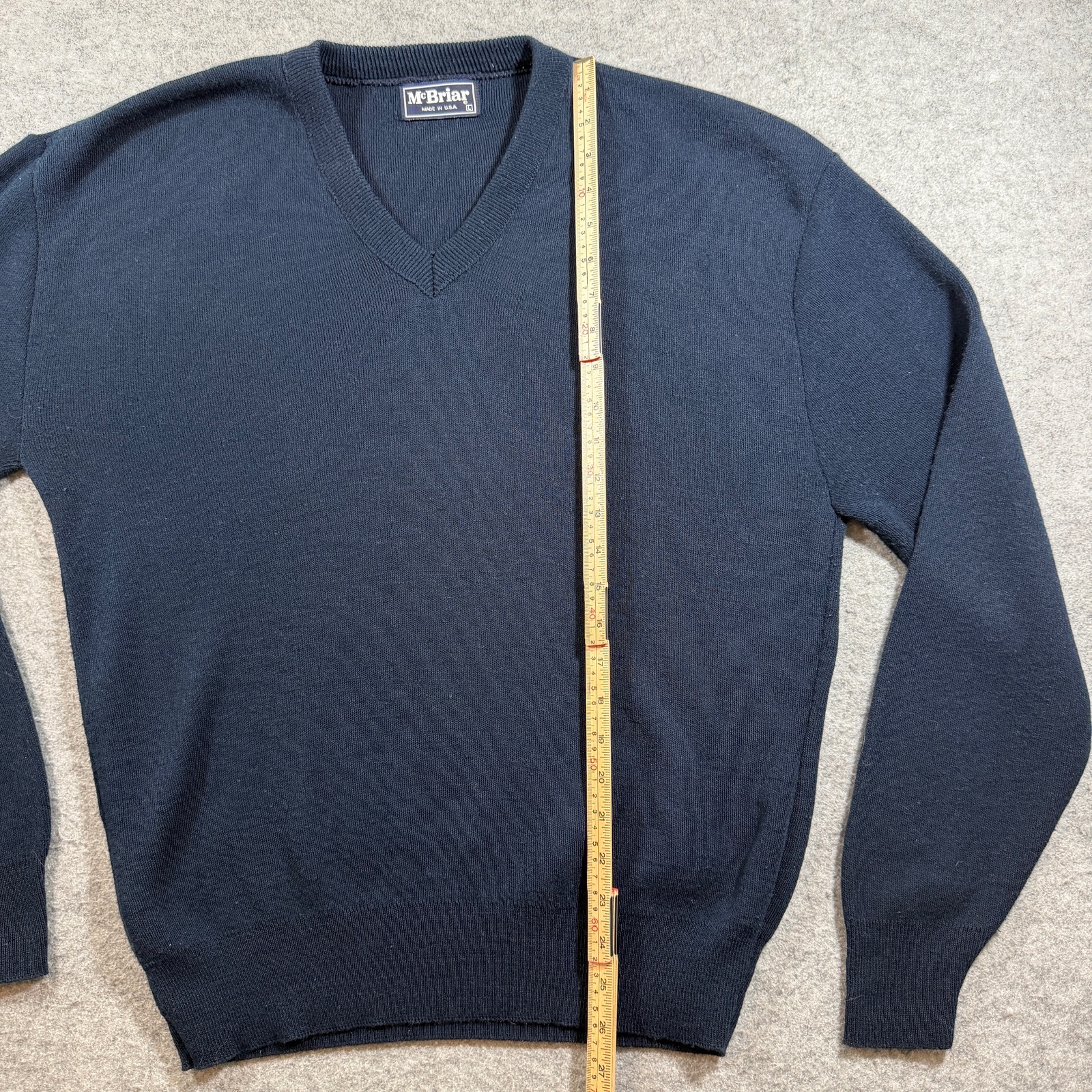 McBriar Vintage Sweater Mens L Navy V-Neck Outdoor Preppy Fall Knit USA Made thumbnail 6