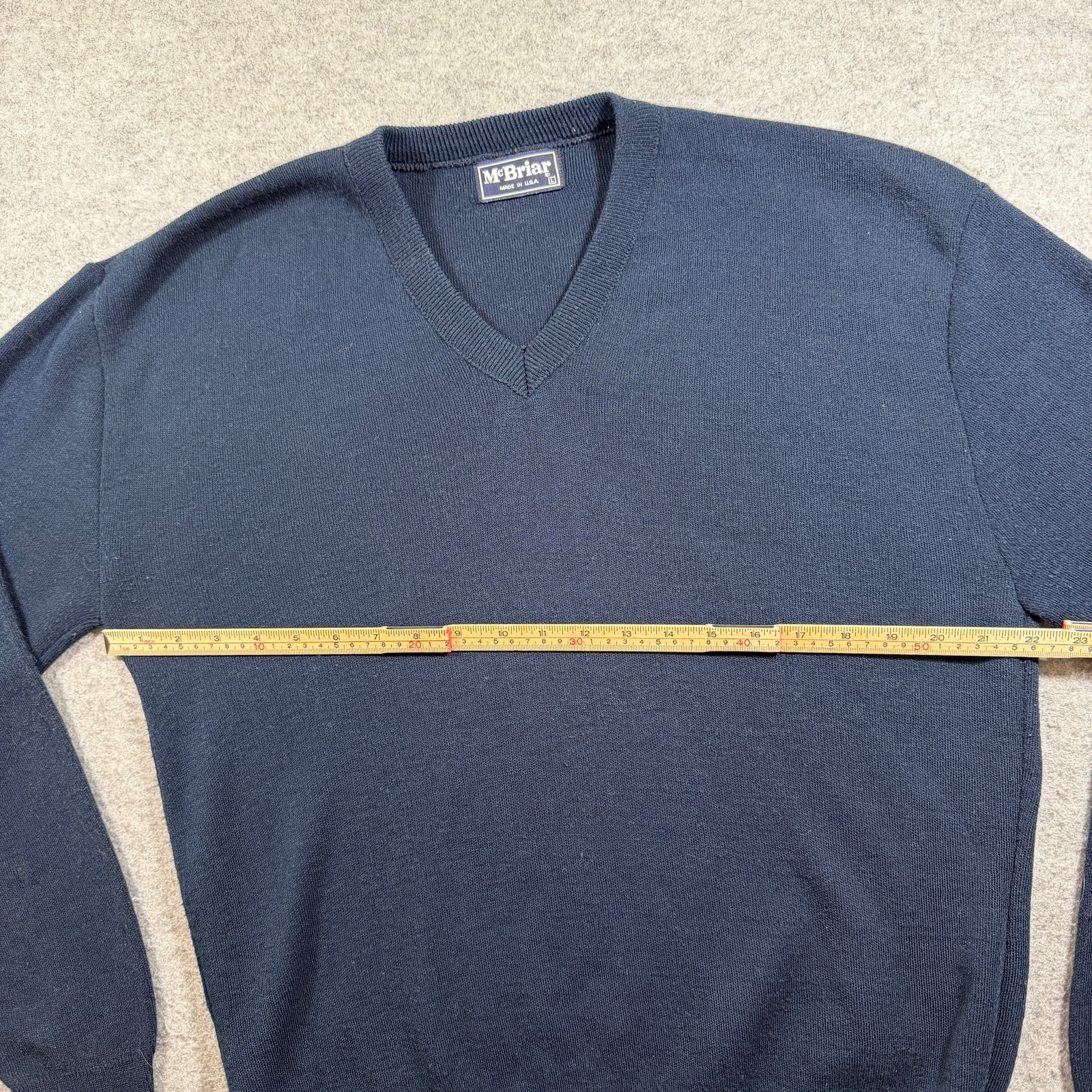 McBriar Vintage Sweater Mens L Navy V-Neck Outdoor Preppy Fall Knit USA Made thumbnail 7