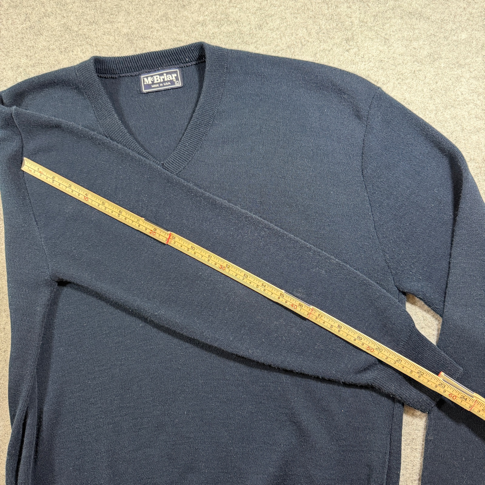 McBriar Vintage Sweater Mens L Navy V-Neck Outdoor Preppy Fall Knit USA Made thumbnail 8