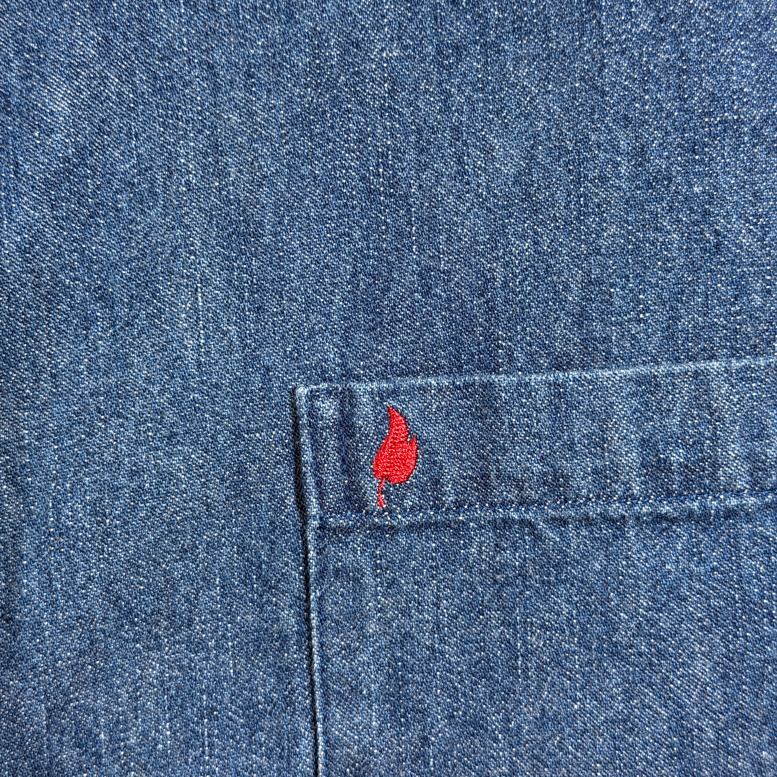 Mountain Lakes Denim Shirt Mens 2XL Blue Button Front Vintage Leaf Logo Workwear thumbnail 10