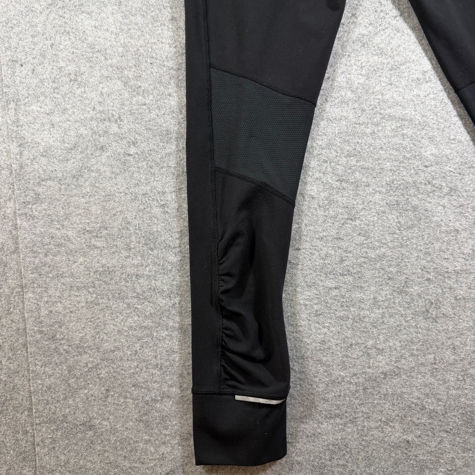 Athleta Leggings Womens M Black Mesh Panel Zip Pocket Ankle Running Workout thumbnail 12
