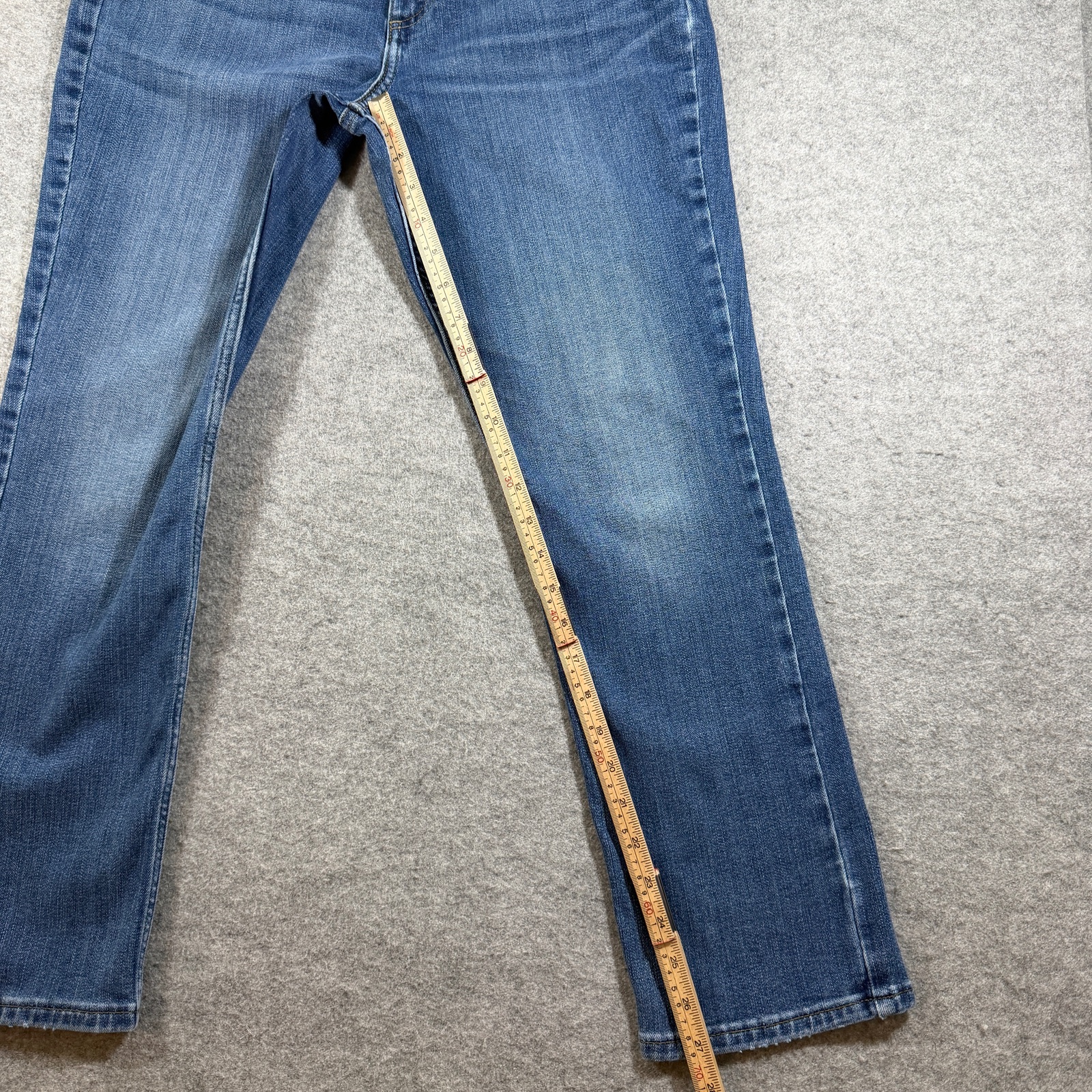 Lee Jeans Womens 8 Medium Blue Wash Straight Leg Mid Rise Stretch Denim thumbnail 8