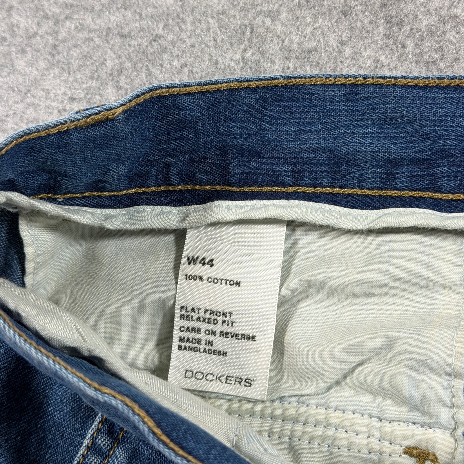 Dockers Cargo Shorts Jorts Mens W44 Denim Blue Flat Front Relaxed Fit Casual thumbnail 4