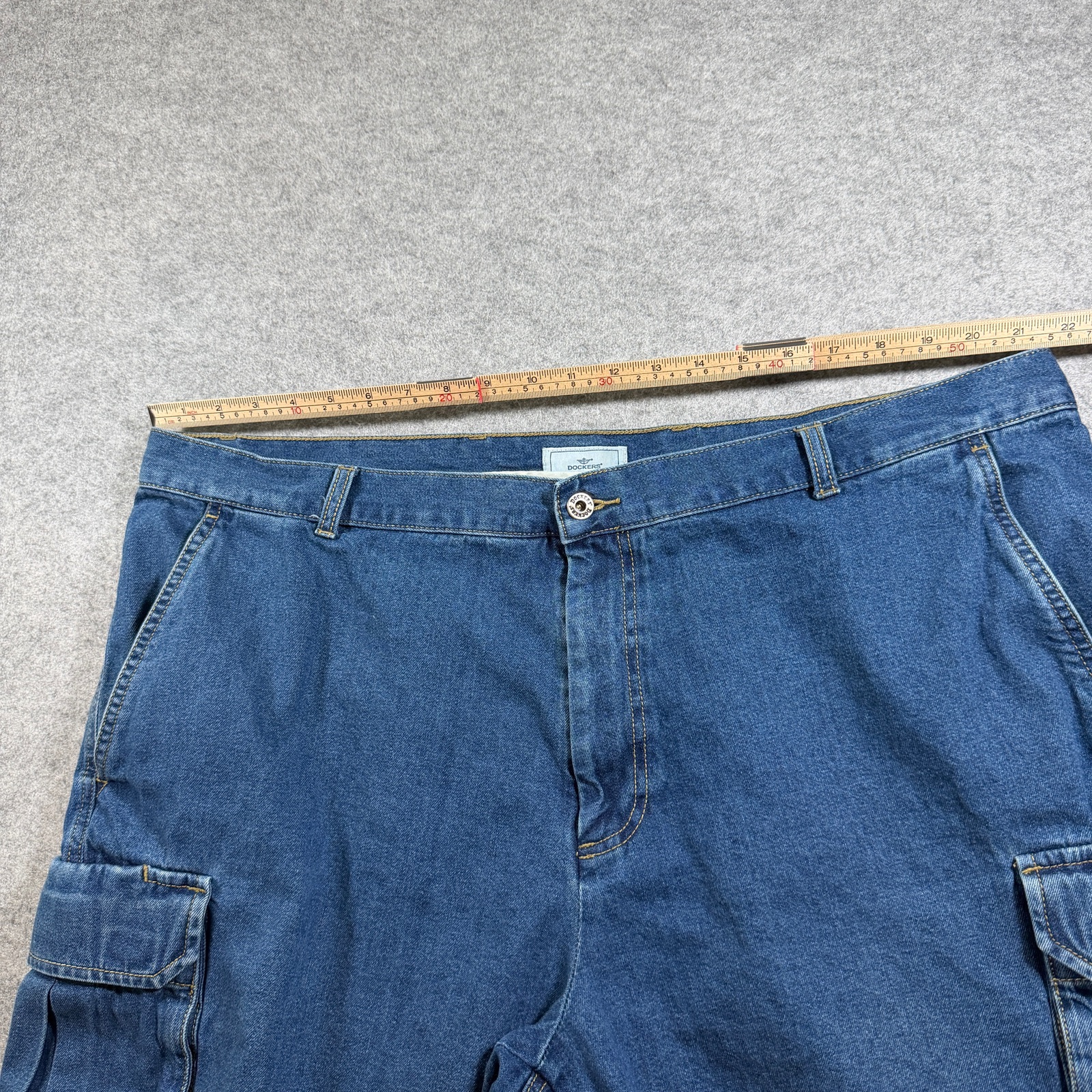 Dockers Cargo Shorts Jorts Mens W44 Denim Blue Flat Front Relaxed Fit Casual thumbnail 5