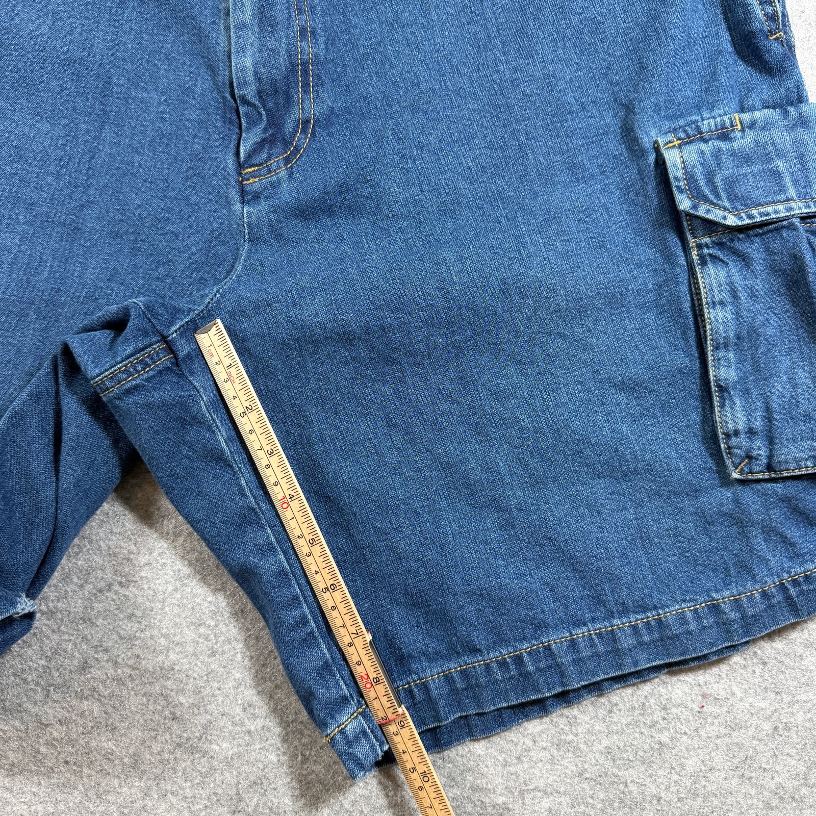 Dockers Cargo Shorts Jorts Mens W44 Denim Blue Flat Front Relaxed Fit Casual thumbnail 6