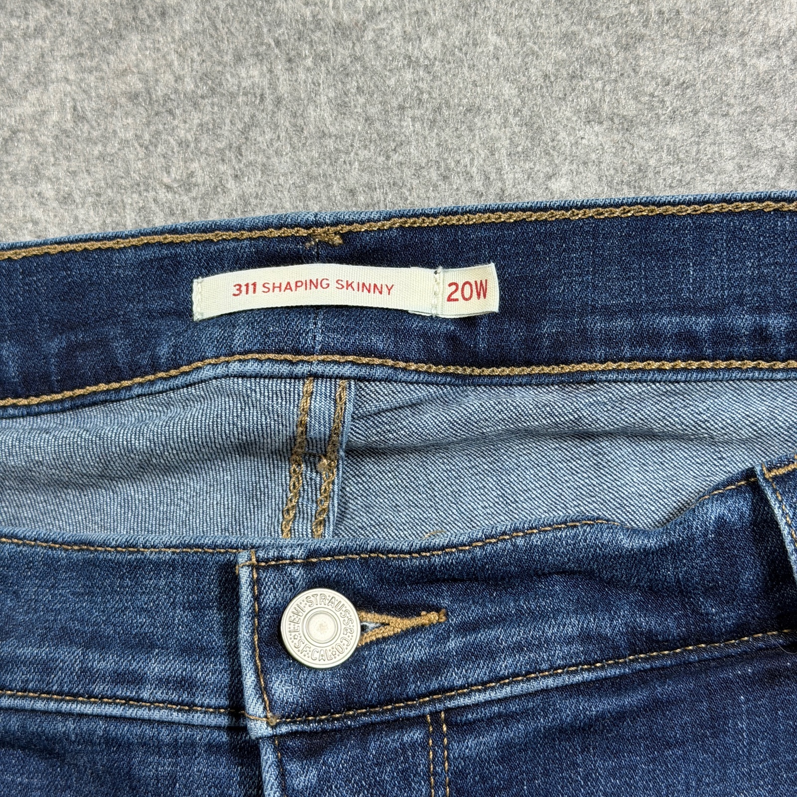 Levi's 311 Shaping Skinny Jeans Womens 20W Dark Blue Denim Stretch High Rise thumbnail 4