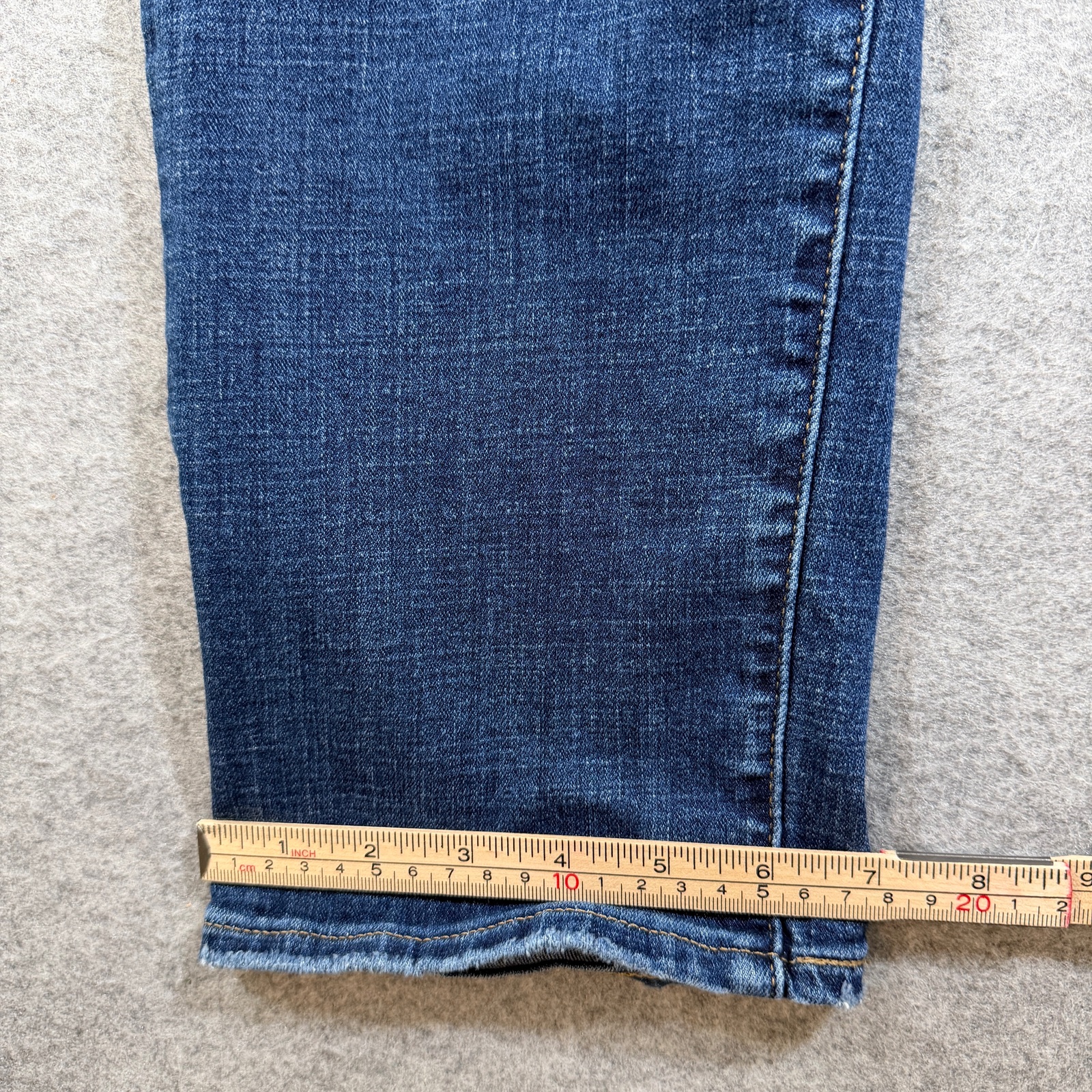 Levi's 311 Shaping Skinny Jeans Womens 20W Dark Blue Denim Stretch High Rise thumbnail 8