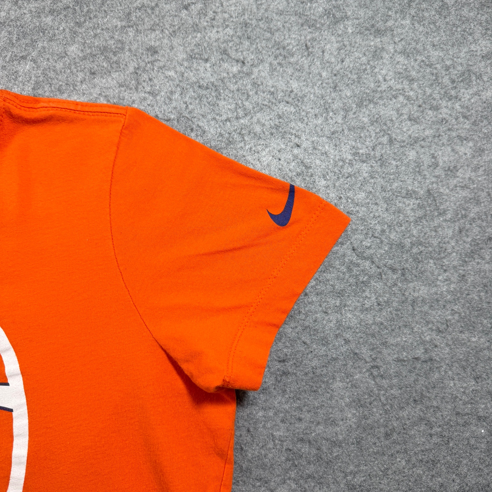 Nike Denver Broncos T Shirt Womens L Orange Retro Logo Slim Fit NFL Football thumbnail 4