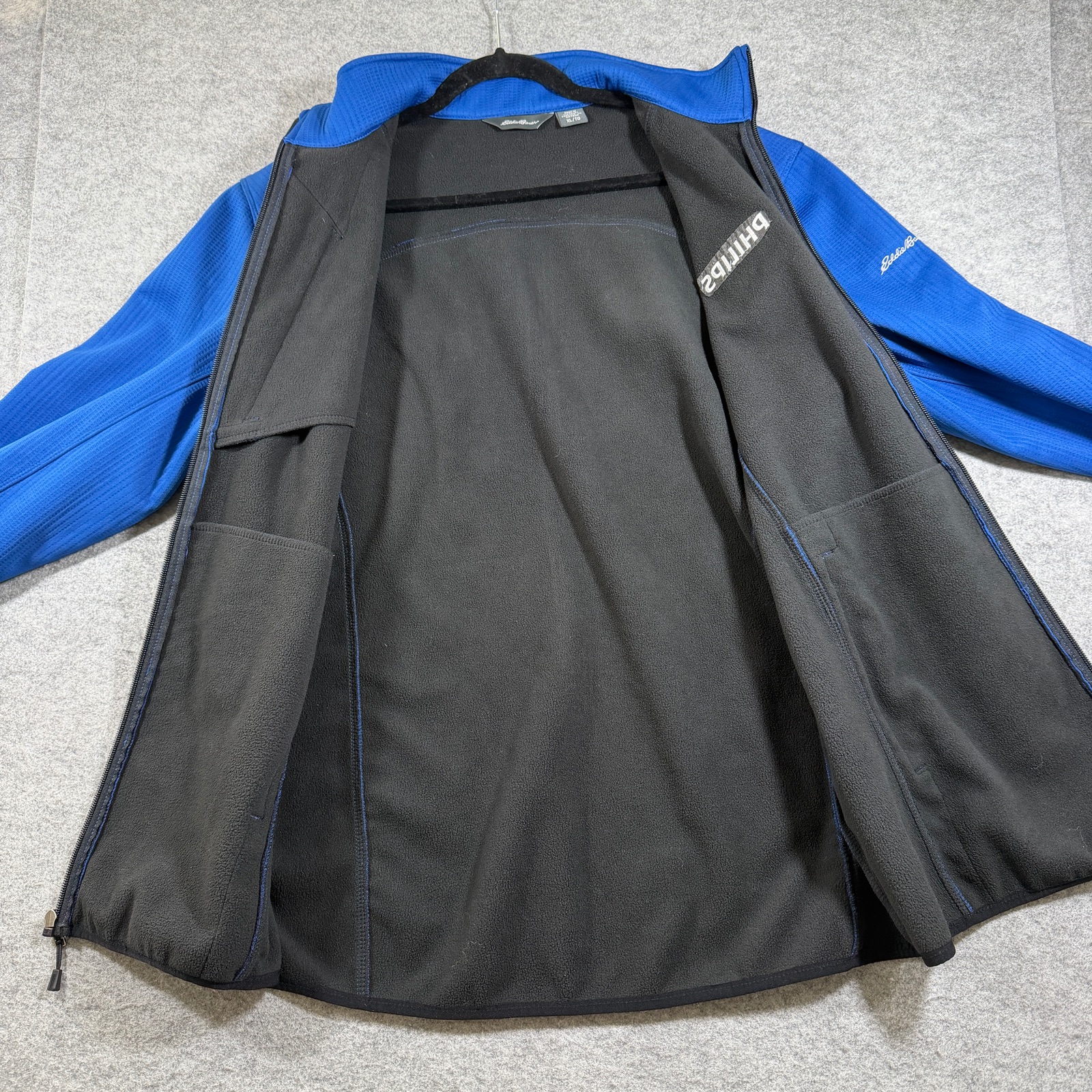 Eddie Bauer Full Zip Fleece Jacket Mens XL Blue Bear Patch Outdoor Hiking Camp thumbnail 3