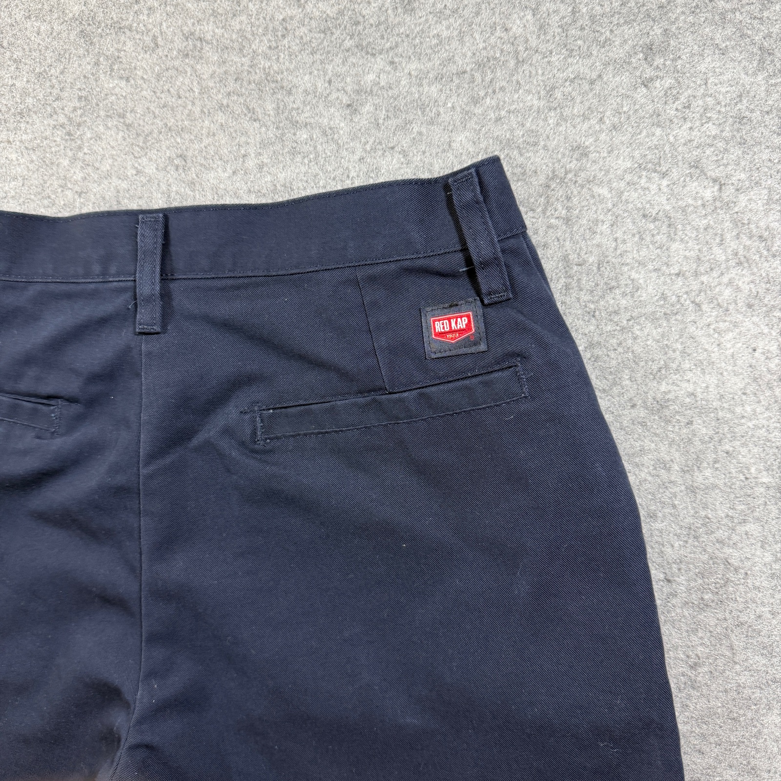 Red Kap Work Shorts Womens 4 Navy Relaxed Fit Uniform Utility Workwear Durable thumbnail 3