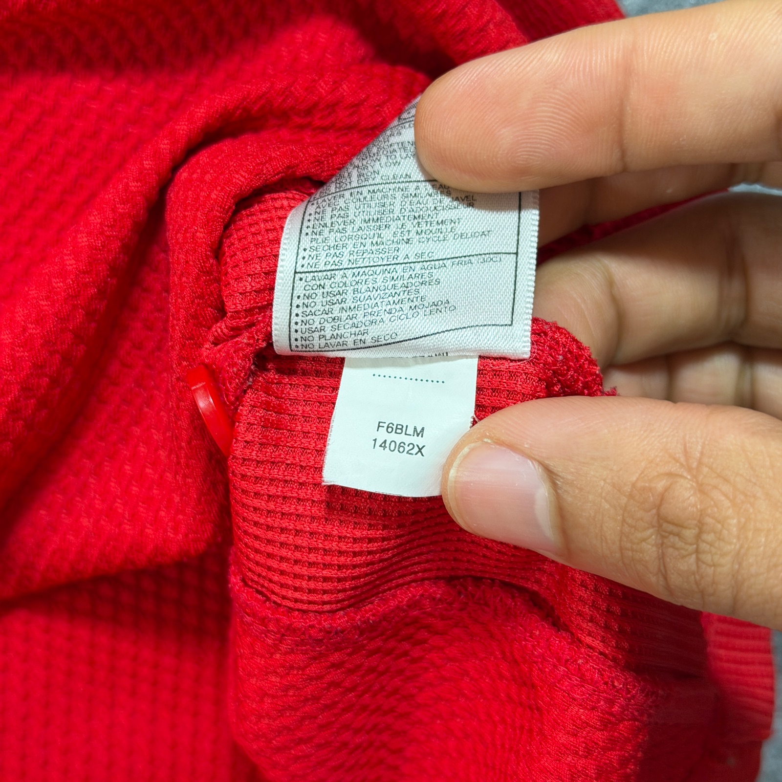 Nike Georgia Bulldogs Team Polo Mens XL Red Vintage Boxy Fit Breathable Fan Gear thumbnail 12