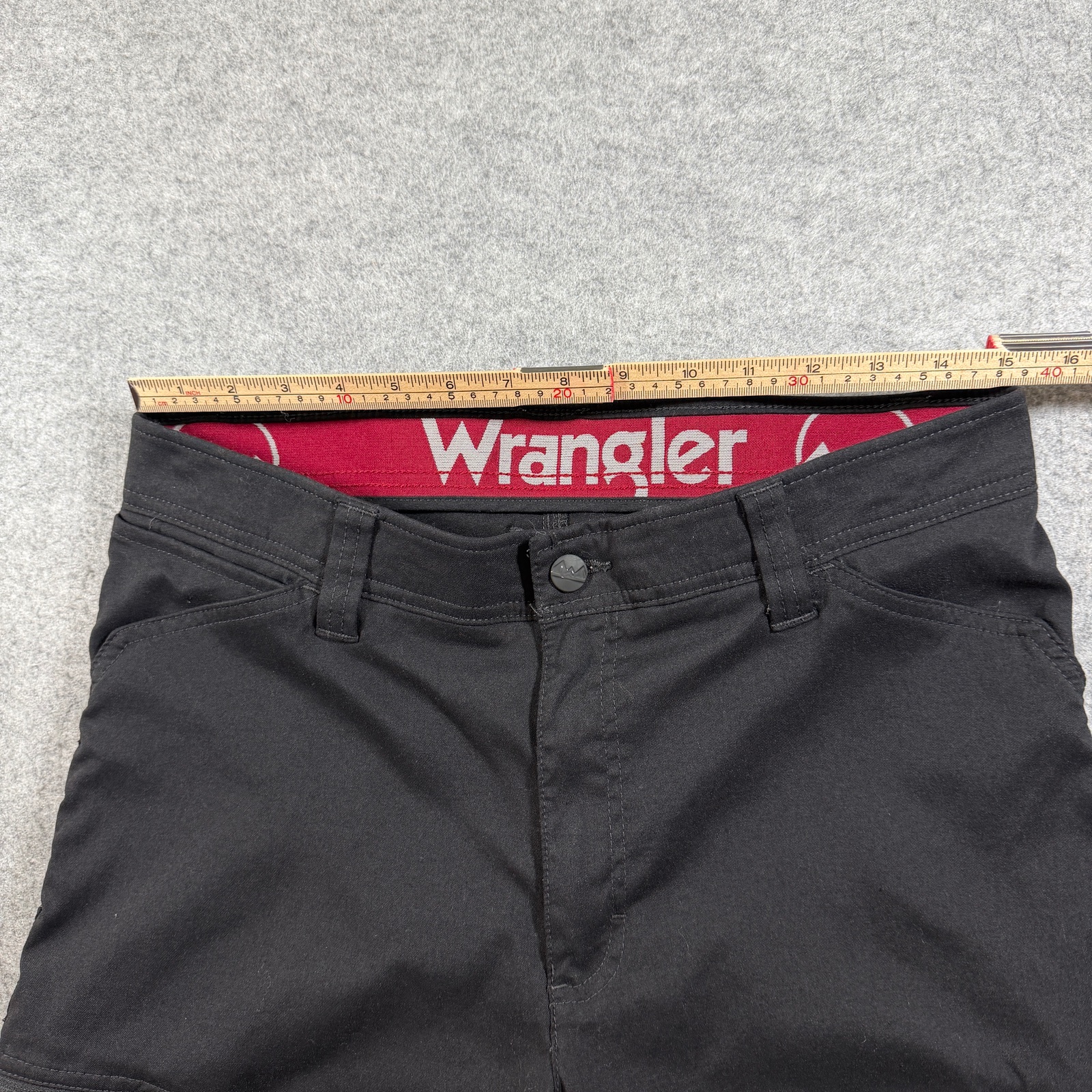 Wrangler ATG Utility Pants Mens 30x30 Black Stretch Zip Pockets Hiking Workwear thumbnail 5