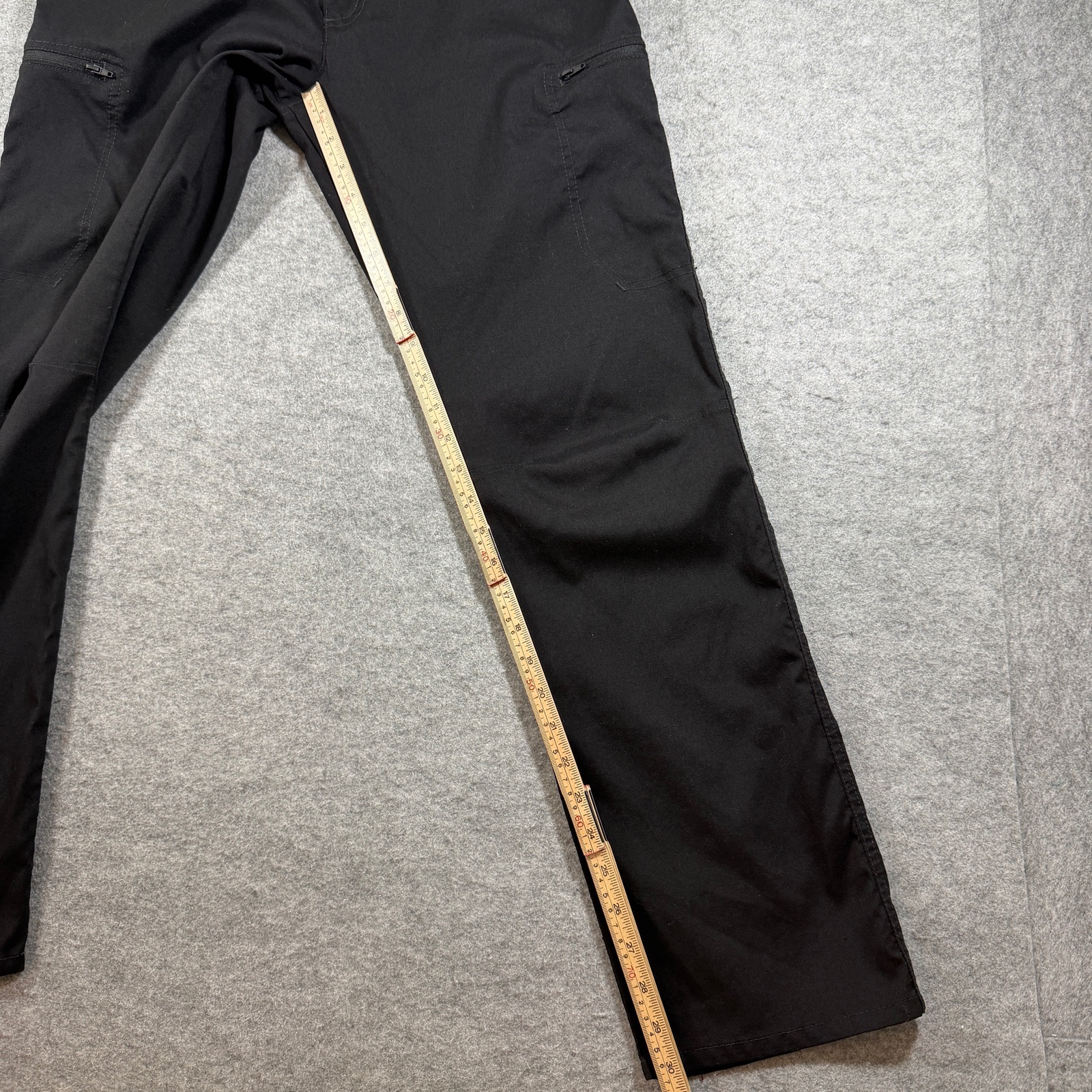Wrangler ATG Utility Pants Mens 30x30 Black Stretch Zip Pockets Hiking Workwear thumbnail 6