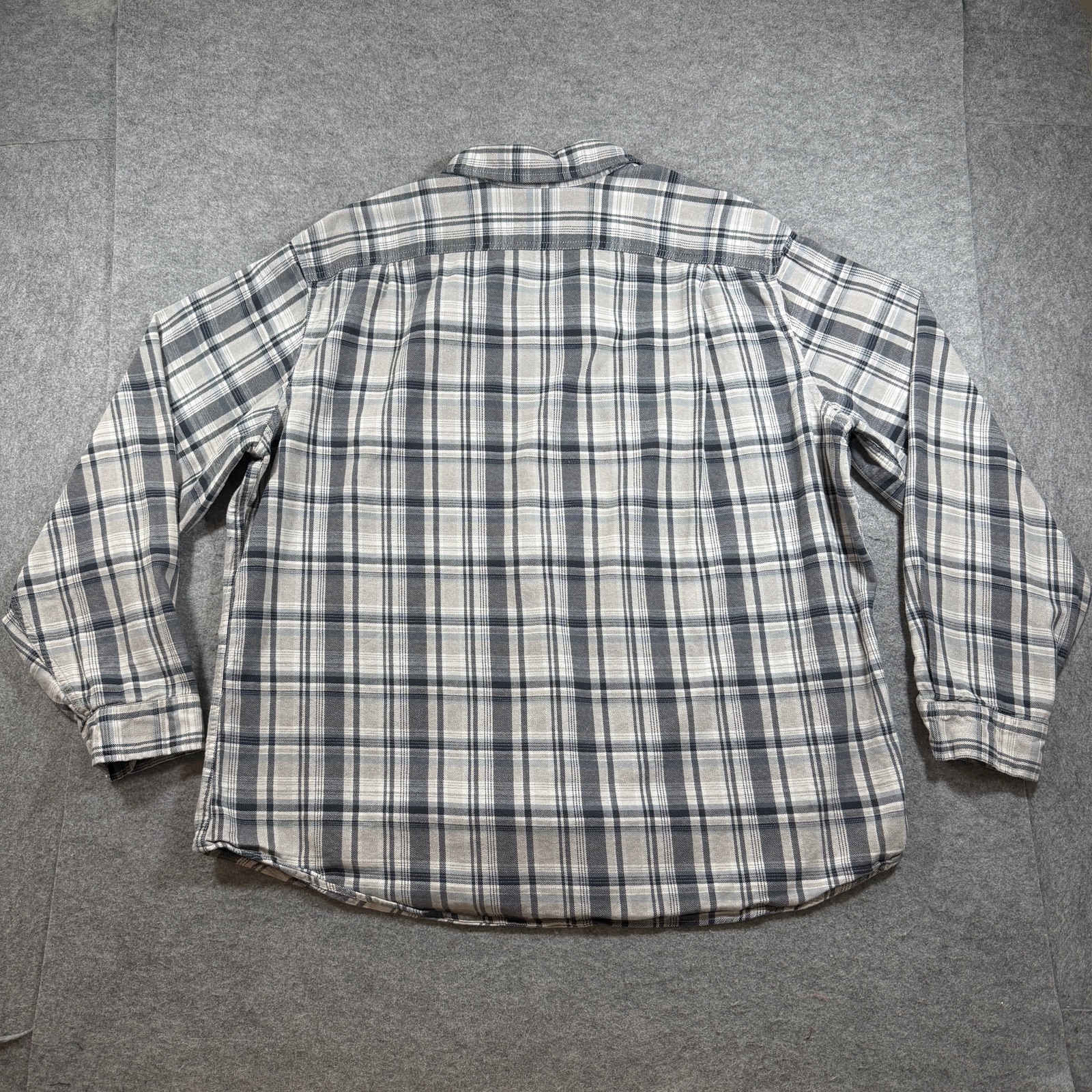 Eddie Bauer Flannel Shirt Mens XXL Gray Plaid Button Up Classic Fit Outdoor Work thumbnail 2