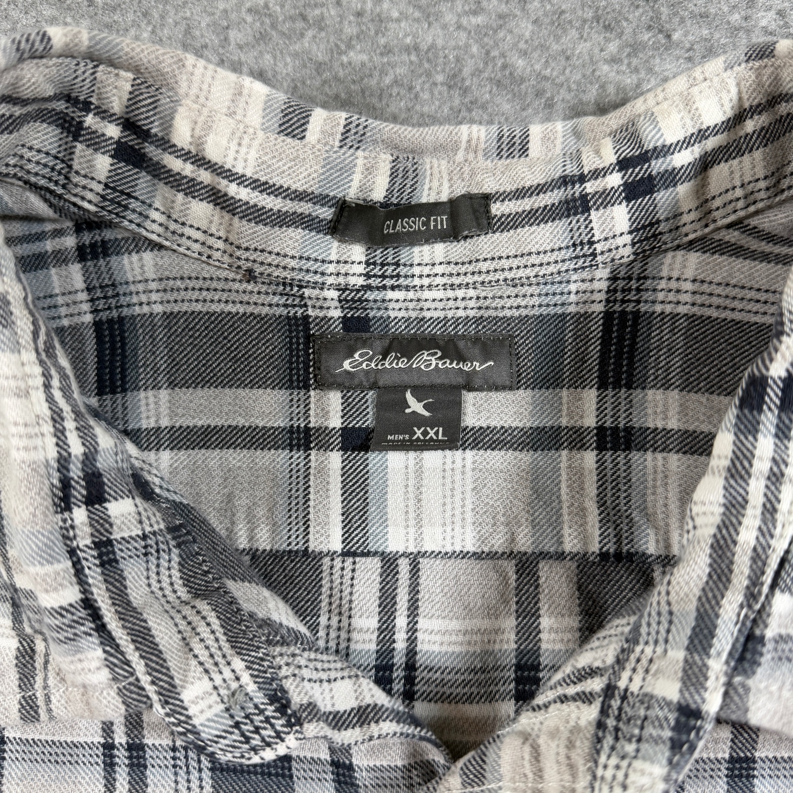 Eddie Bauer Flannel Shirt Mens XXL Gray Plaid Button Up Classic Fit Outdoor Work thumbnail 5