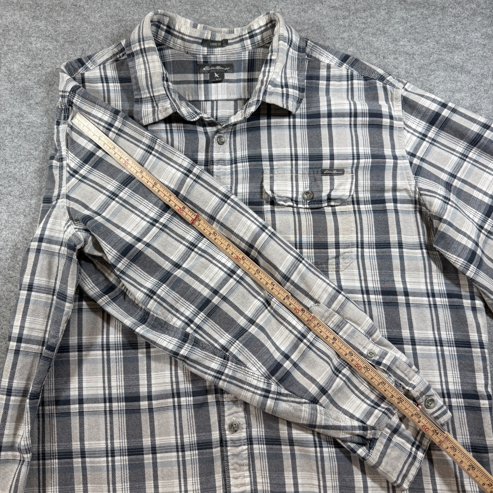 Eddie Bauer Flannel Shirt Mens XXL Gray Plaid Button Up Classic Fit Outdoor Work thumbnail 7