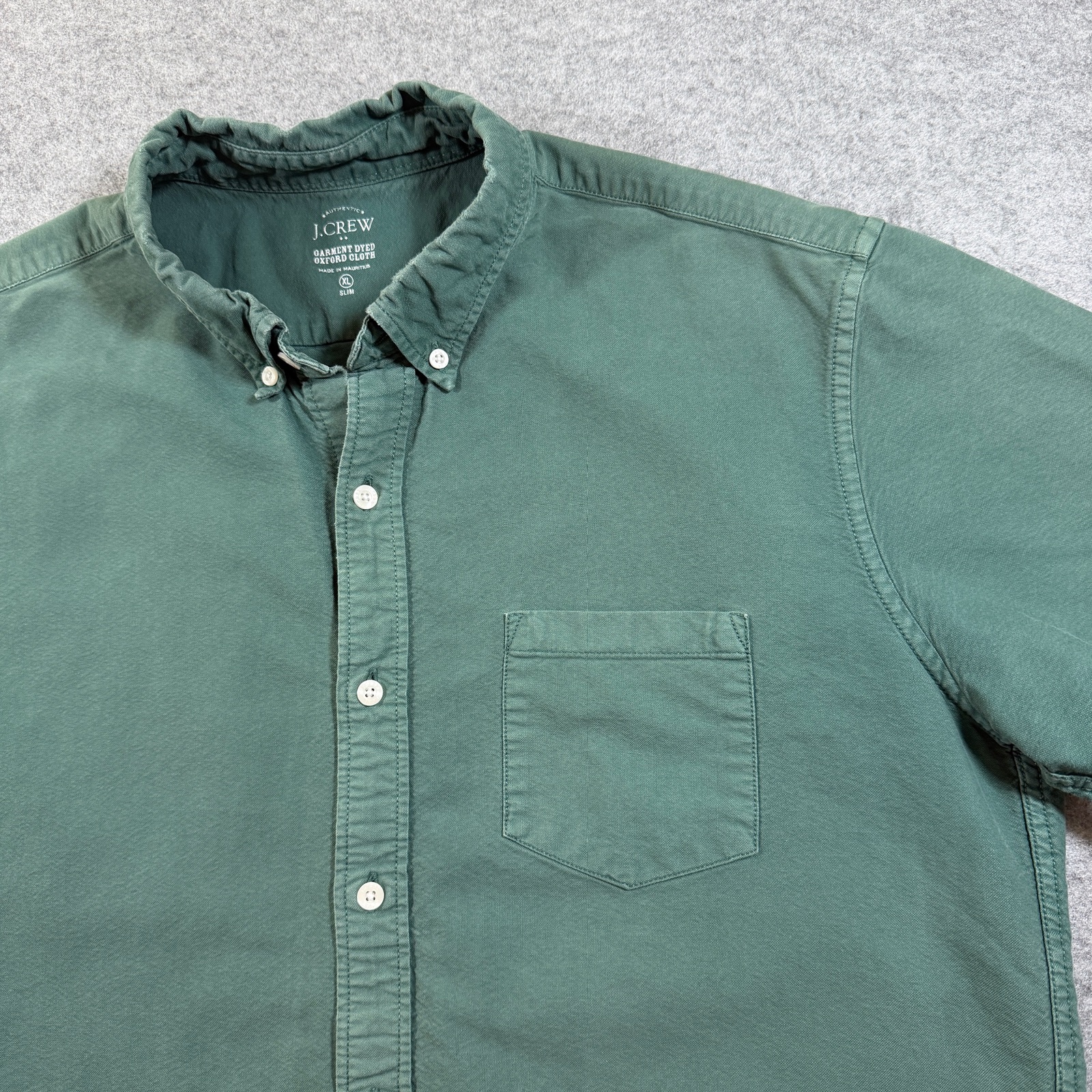 J.Crew Garment Dyed Oxford Shirt Mens XL Green Short Sleeve Button Down Slim Fit thumbnail 3