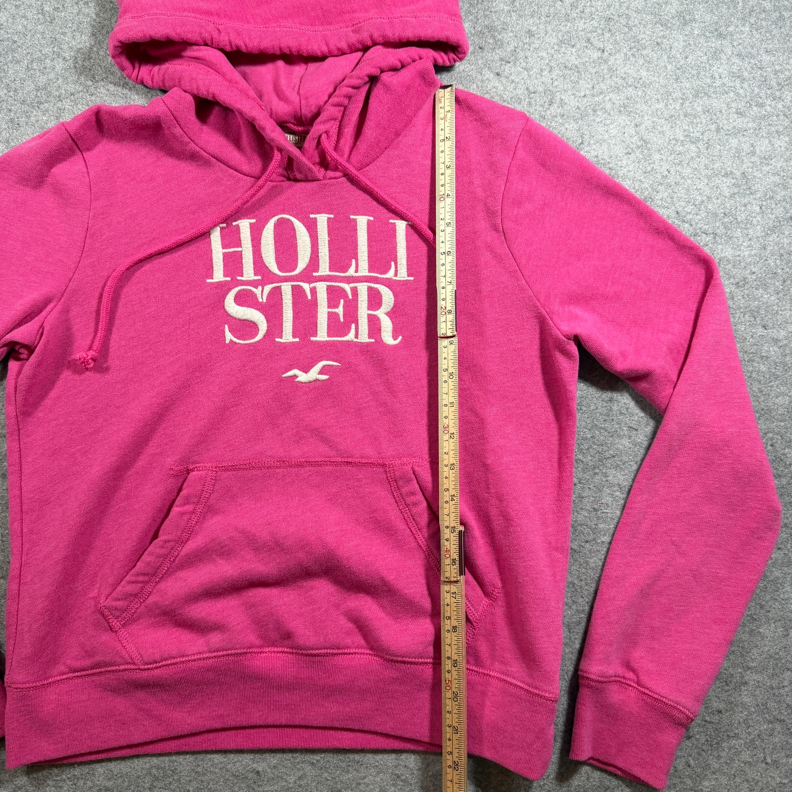 Hollister Hoodie Womens M Pink Embroidered Graphic Fleece Pullover Drawstring thumbnail 5