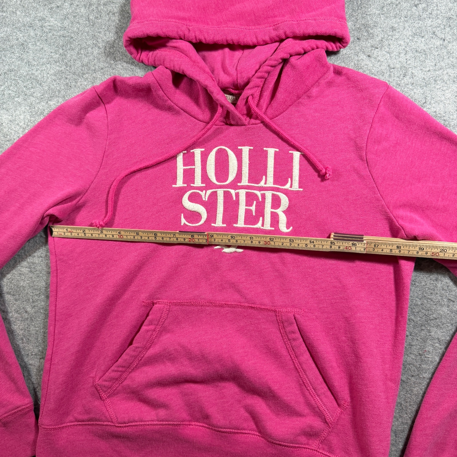 Hollister Hoodie Womens M Pink Embroidered Graphic Fleece Pullover Drawstring thumbnail 6