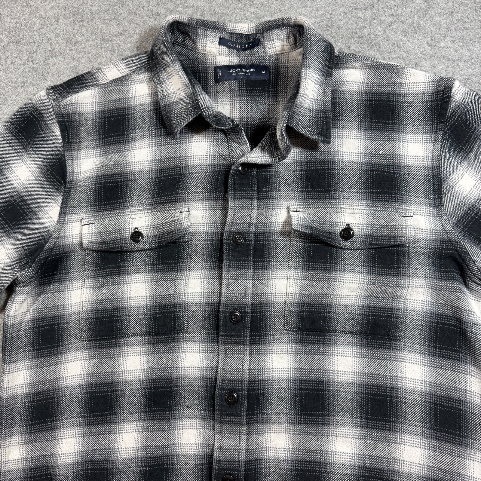 Lucky Brand Flannel Shirt Mens M Black White Buffalo Plaid Button Front Classic thumbnail 3