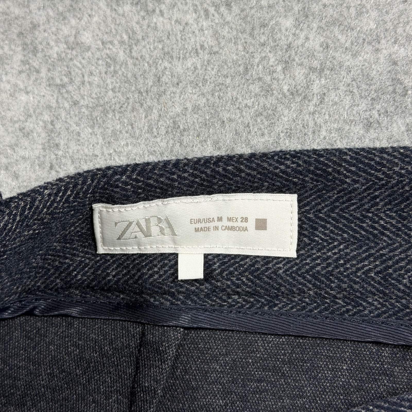 Zara Tweed Pants Womens M Gray Herringbone Slim Fit Trousers Career Preppy thumbnail 4