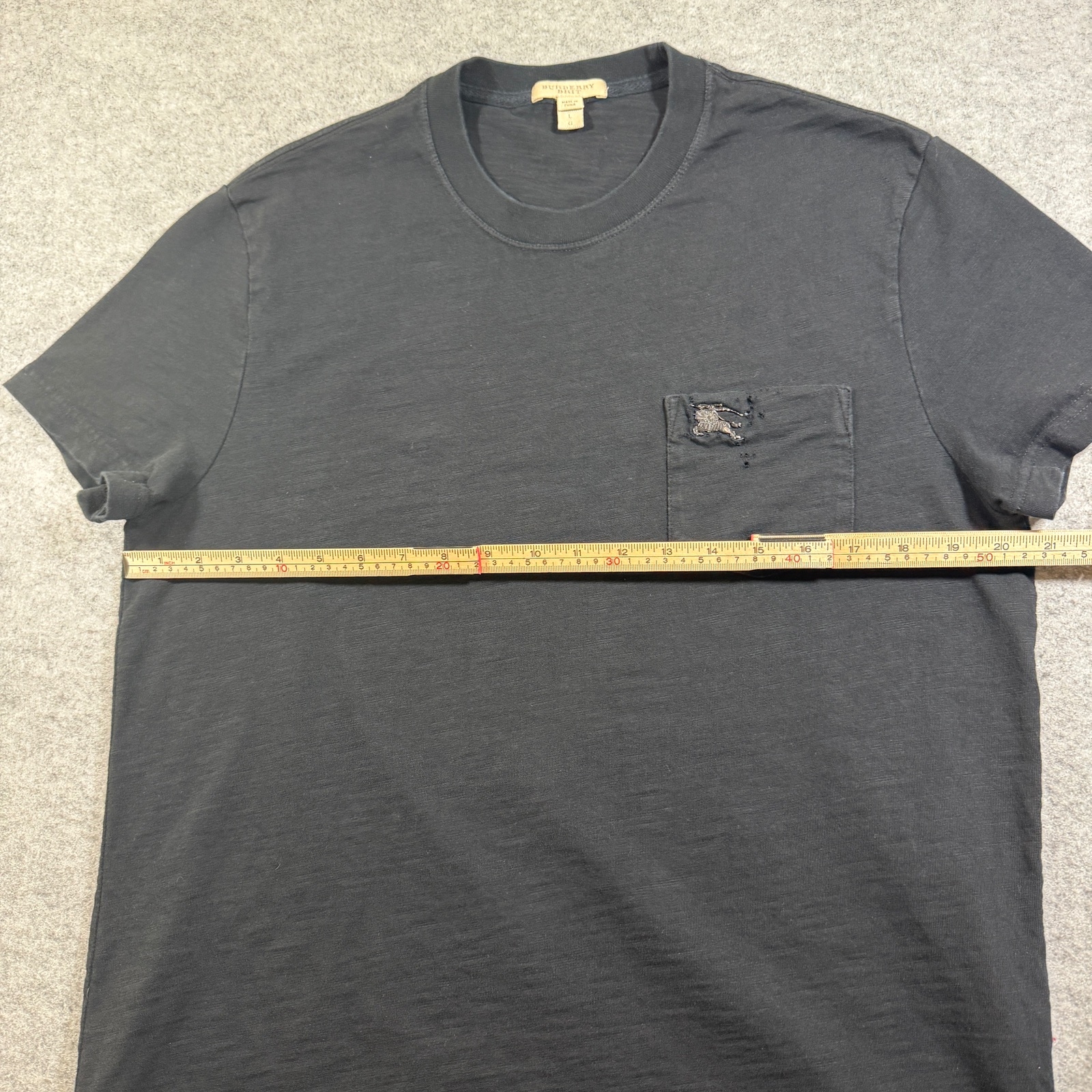 Burberry Brit T Shirt Mens L Black Pocket Knight Logo Crew Neck Cotton thumbnail 6