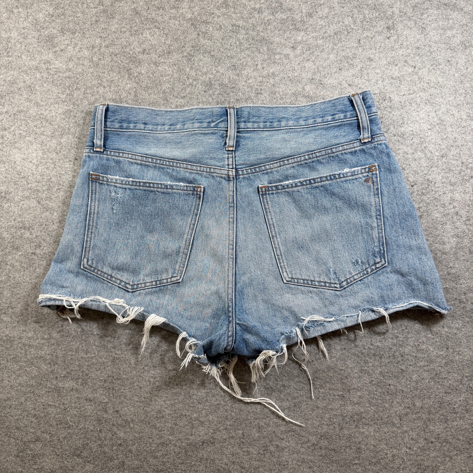 Madewell Denim Shorts Womens 29 Light Blue Cutoff Frayed Hem Button Fly Preppy thumbnail 2