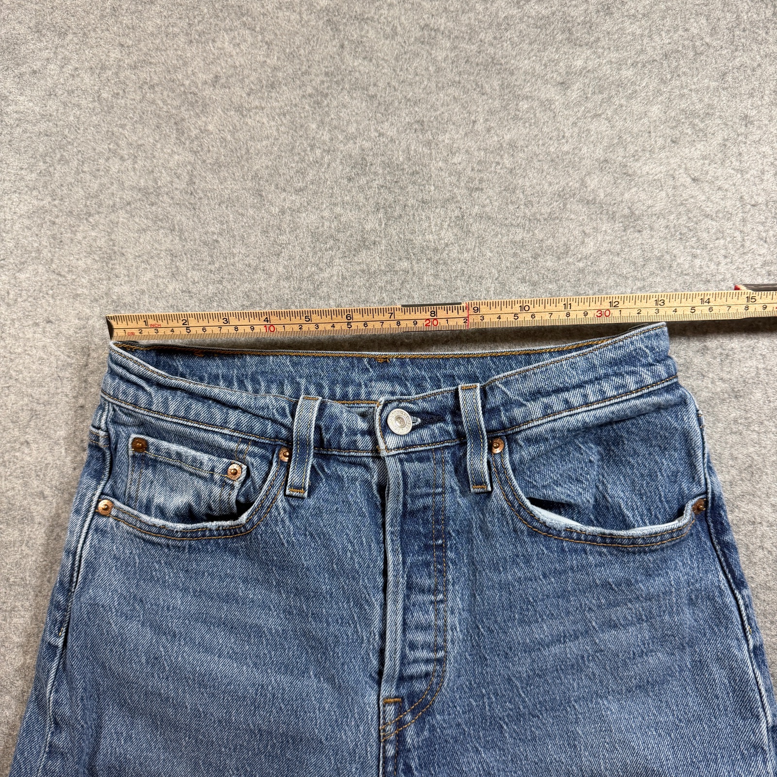 Levi's 501 Skinny Jeans Womens 27x28 Medium Wash Stretch Denim Red Tab thumbnail 6