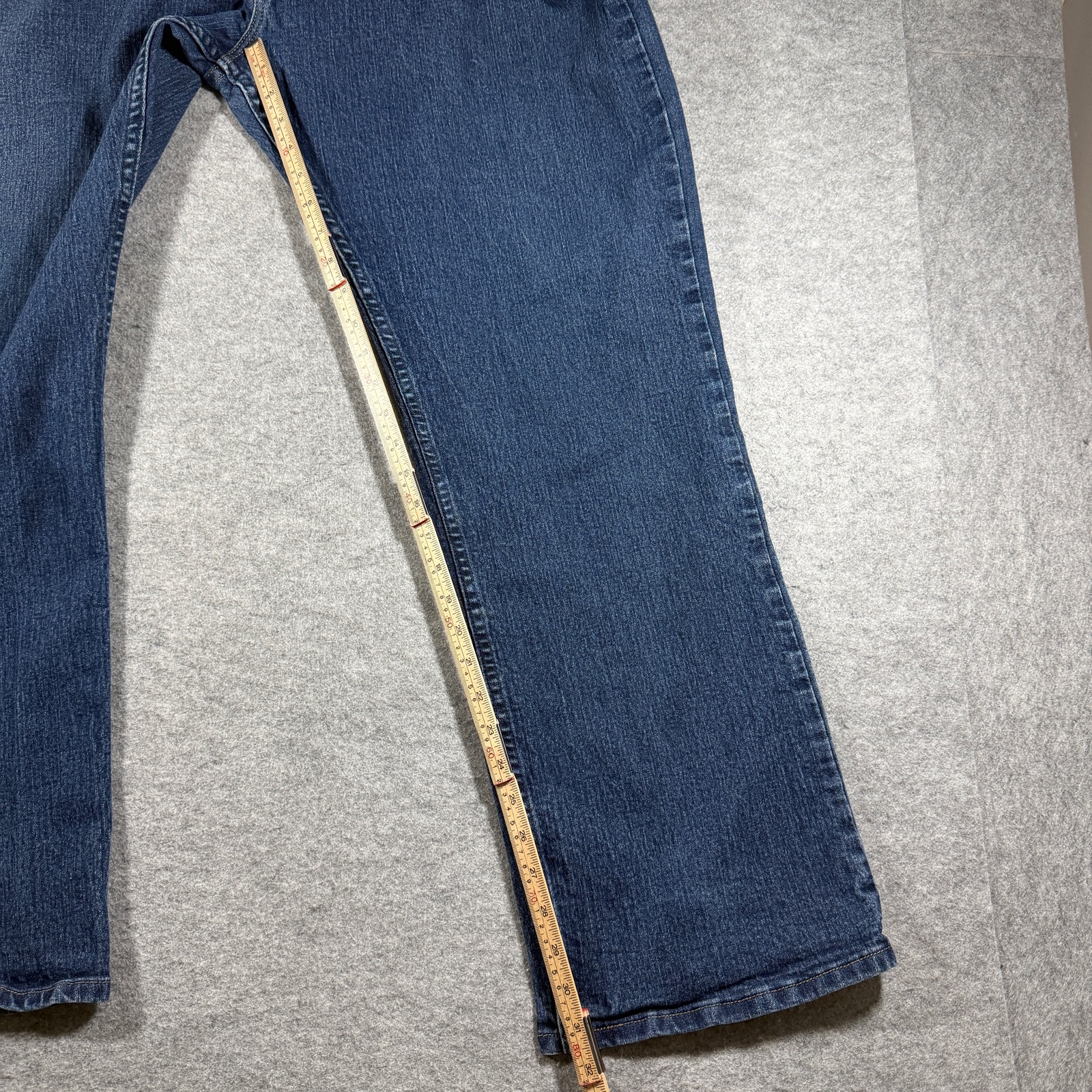 Dickies Jeans Mens 44x32 Dark Blue Denim Straight Leg Workwear Five Pocket thumbnail 7