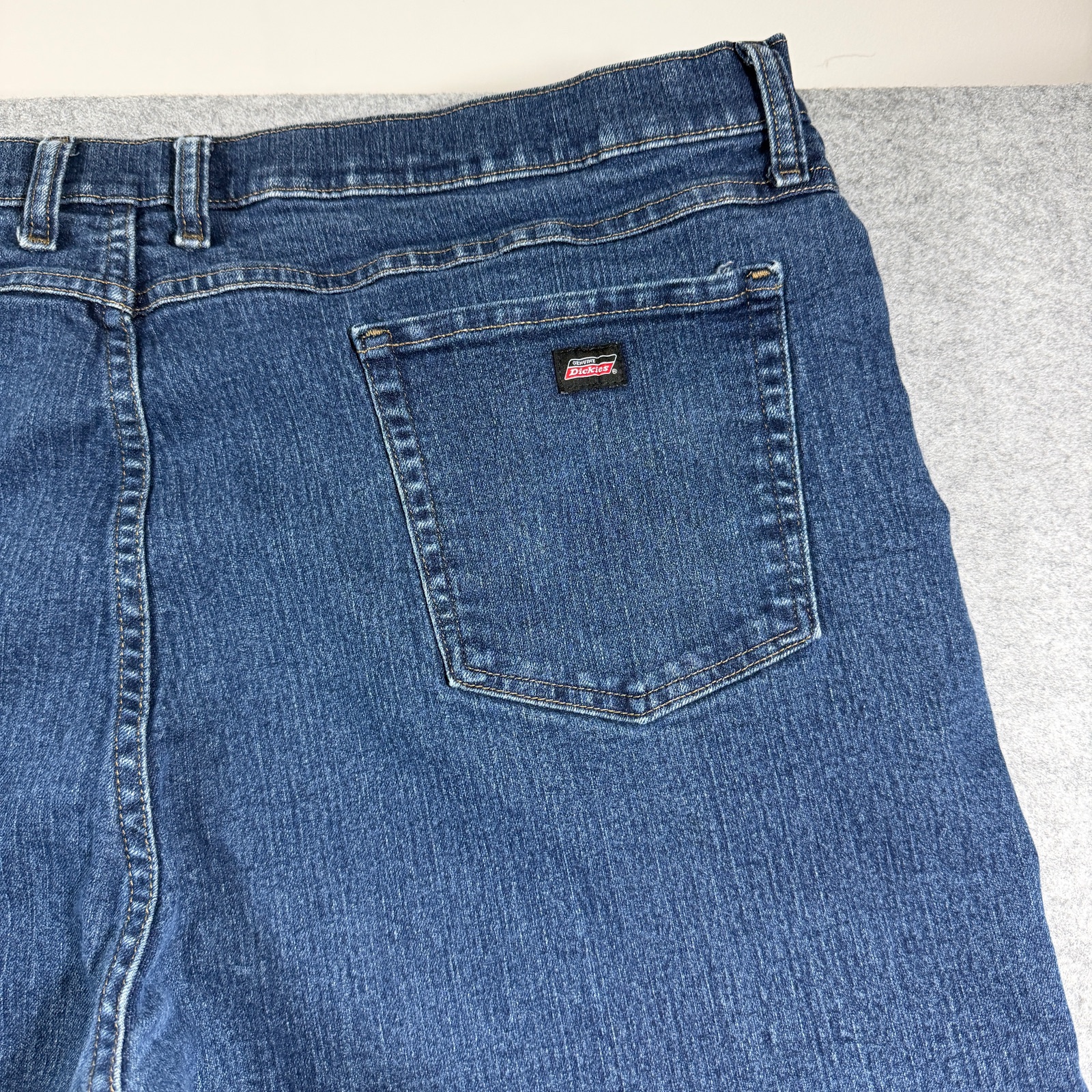Dickies Jeans Mens 44x32 Dark Blue Denim Straight Leg Workwear Five Pocket thumbnail 10