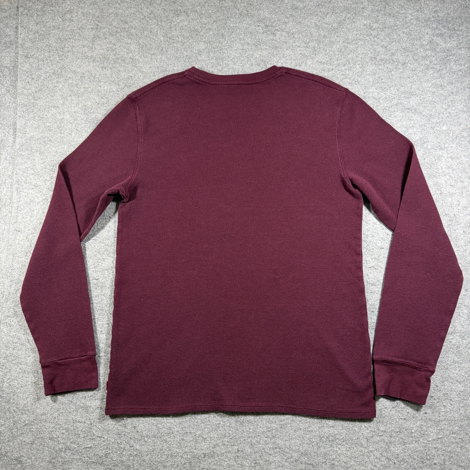 Levi's Thermal Shirt Mens M Burgundy Waffle Knit Crew Neck Long Sleeve Fall thumbnail 2