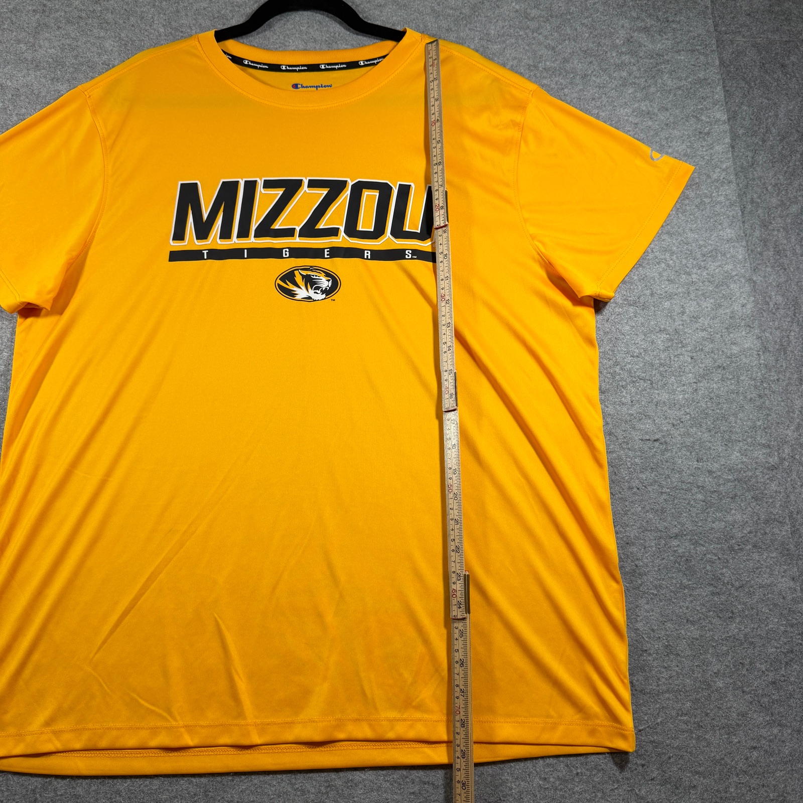 Champion Mizzou Tigers Graphic Tee Mens XL Gold Moisture Wicking NCAA Breathable thumbnail 6