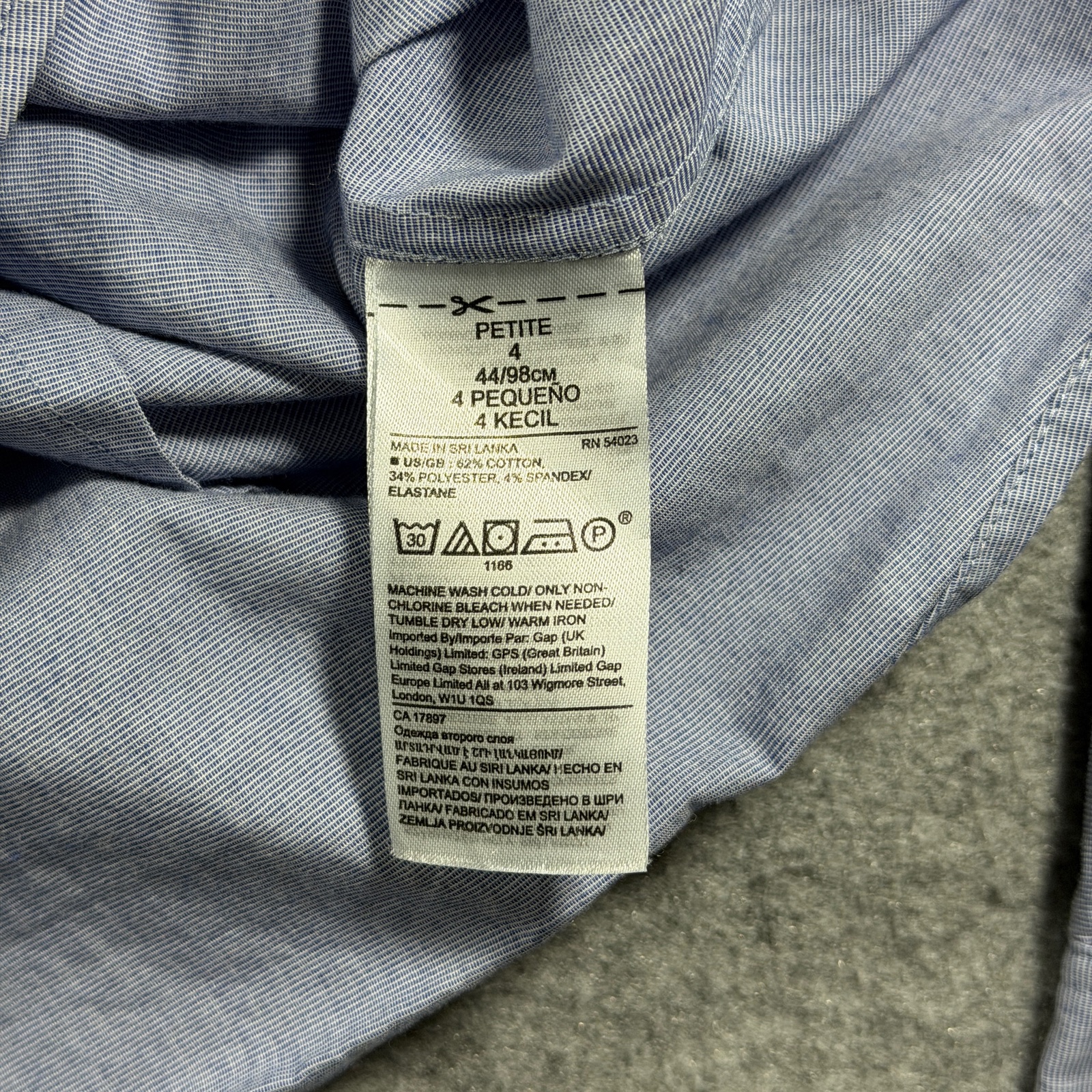 Banana Republic Riley Button Down Shirt Womens 4 Petite Blue Chambray Tailored thumbnail 9