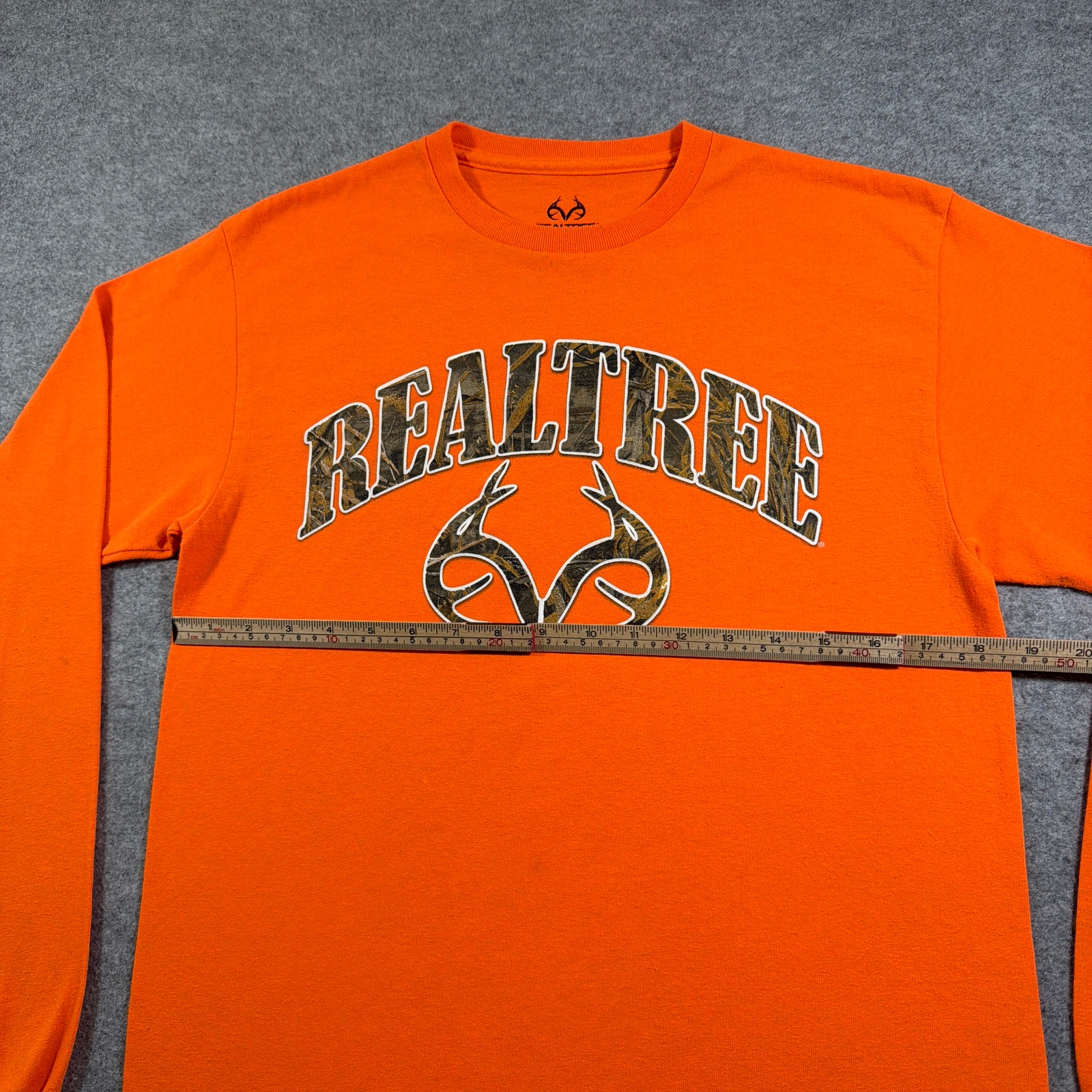 Realtree Long Sleeve T Shirt Mens M Blaze Orange Camo Logo Hunting Graphic Tee thumbnail 6
