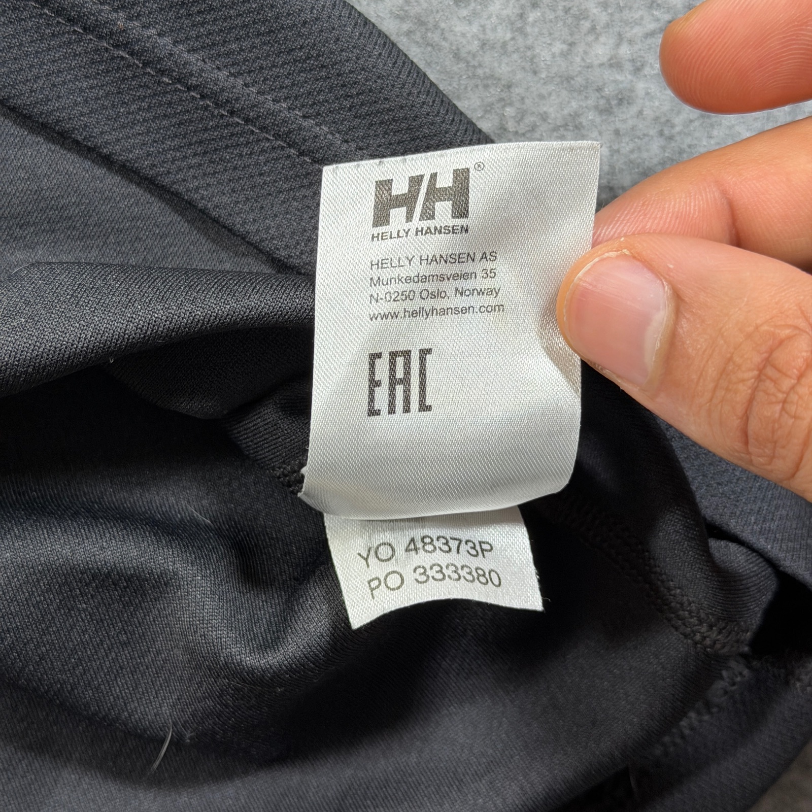 Helly Hansen T Shirt Womens M Black HH Logo Crewneck Moisture Wicking Athletic thumbnail 9